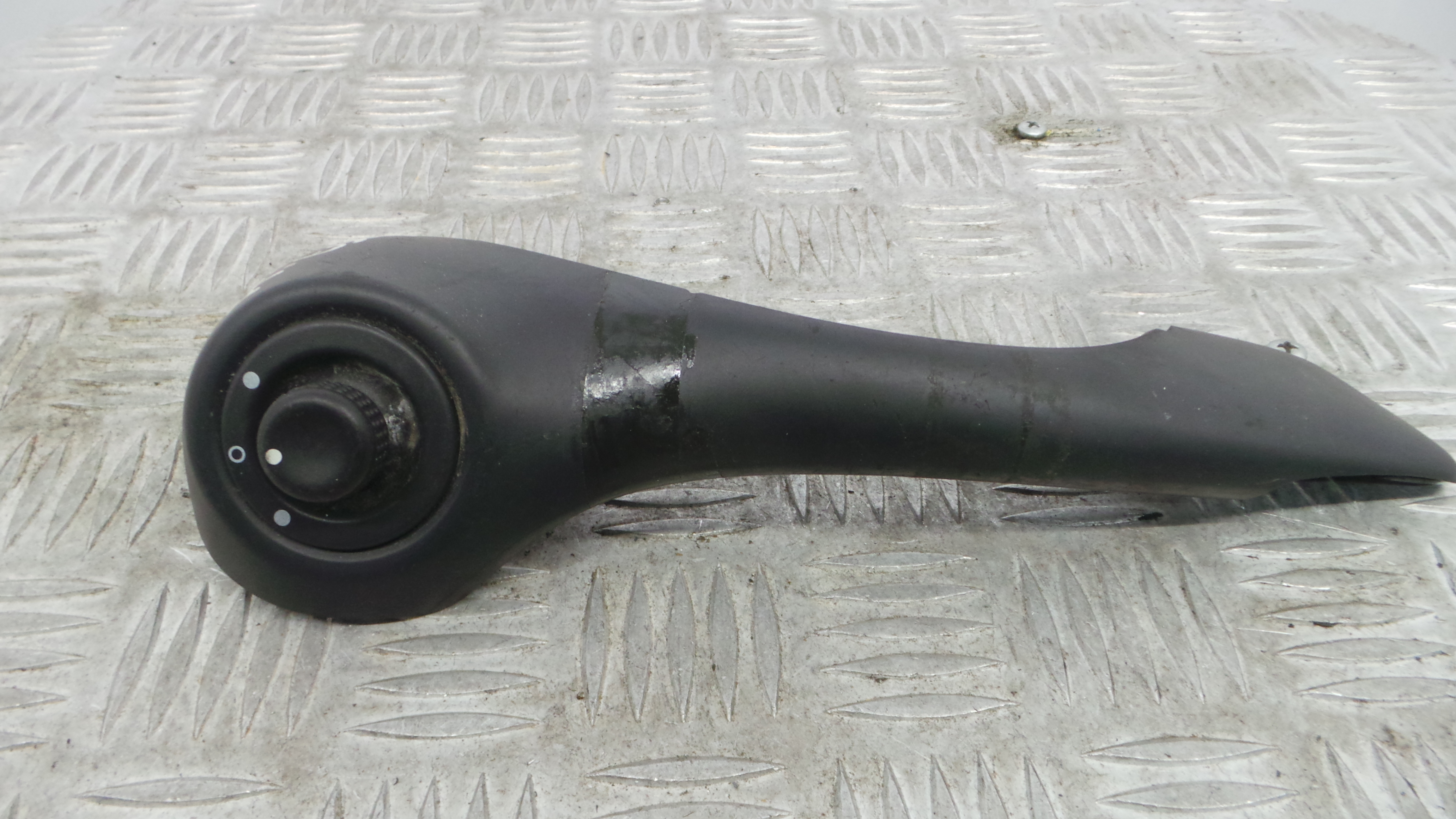 Comando Retrovisores 8200316977G - RENAULT CLIO III (BR0/1, CR0/1)-37039627