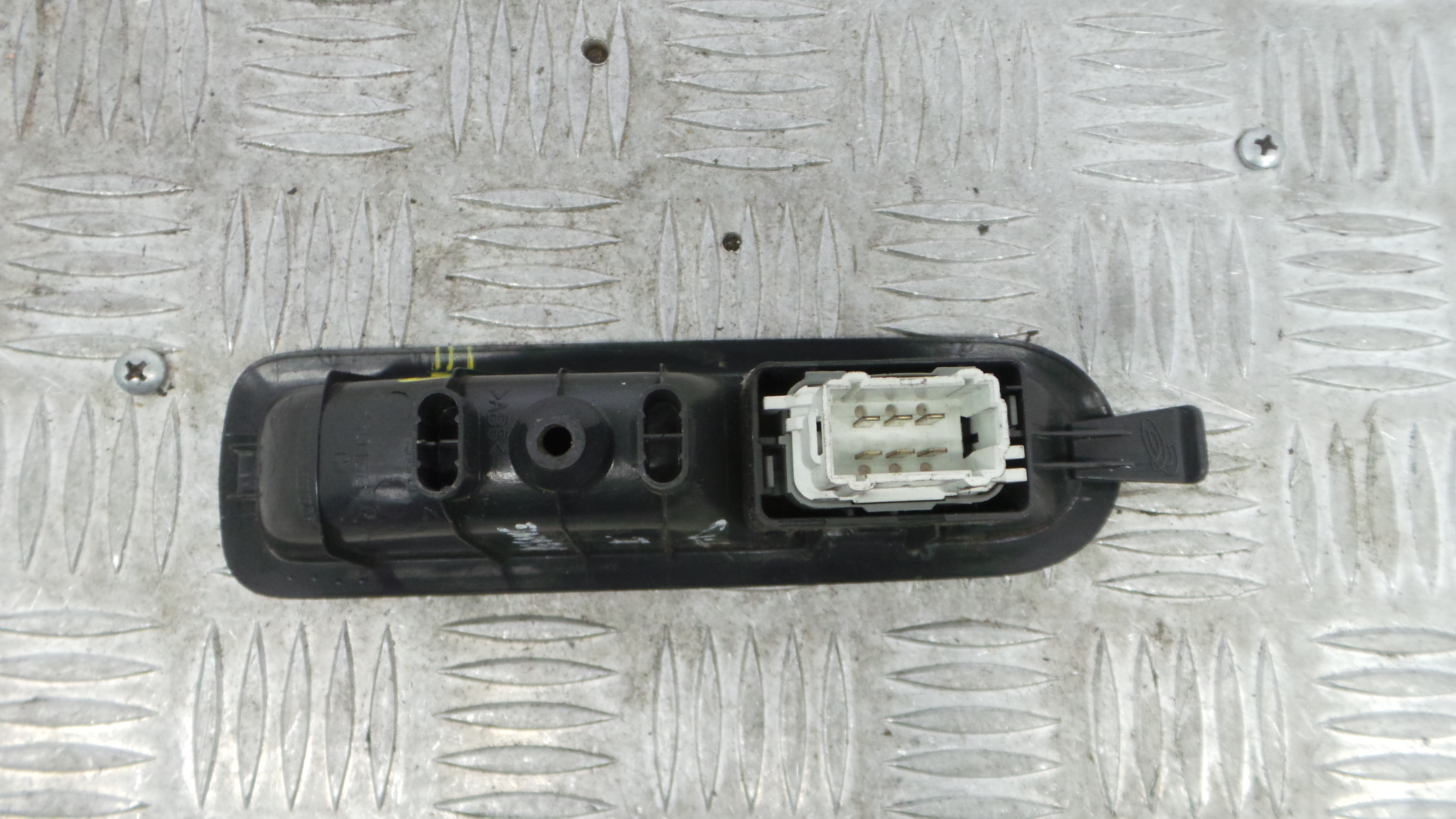 Interruptor / Comando Elevador Vidro Trás Dto 156013870 - RENAULT MEGANE II (BM0/1_, CM0/1_)-37039633