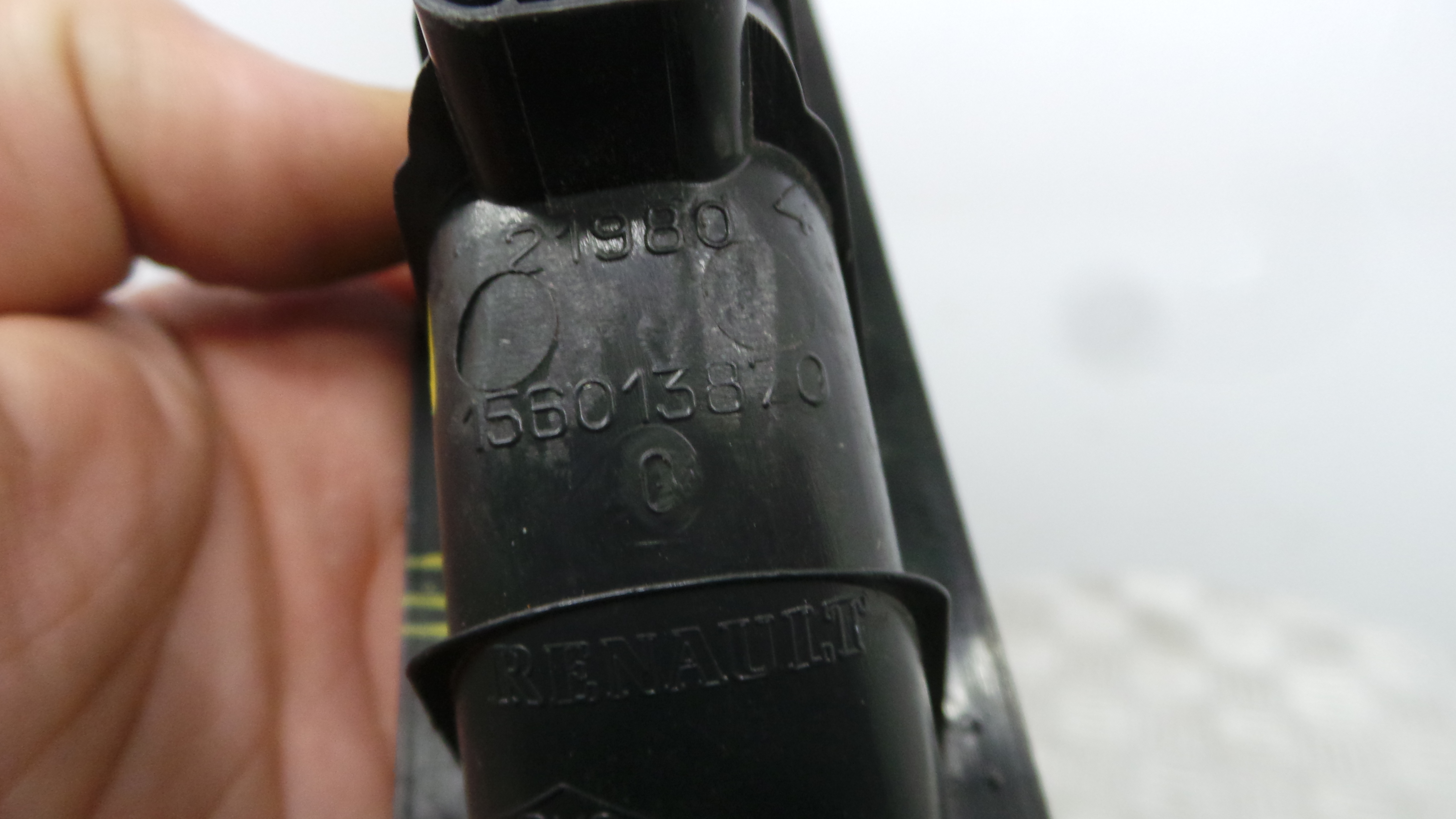 Interruptor / Comando Elevador Vidro Trás Dto 156013870 - RENAULT MEGANE II (BM0/1_, CM0/1_)-37039633