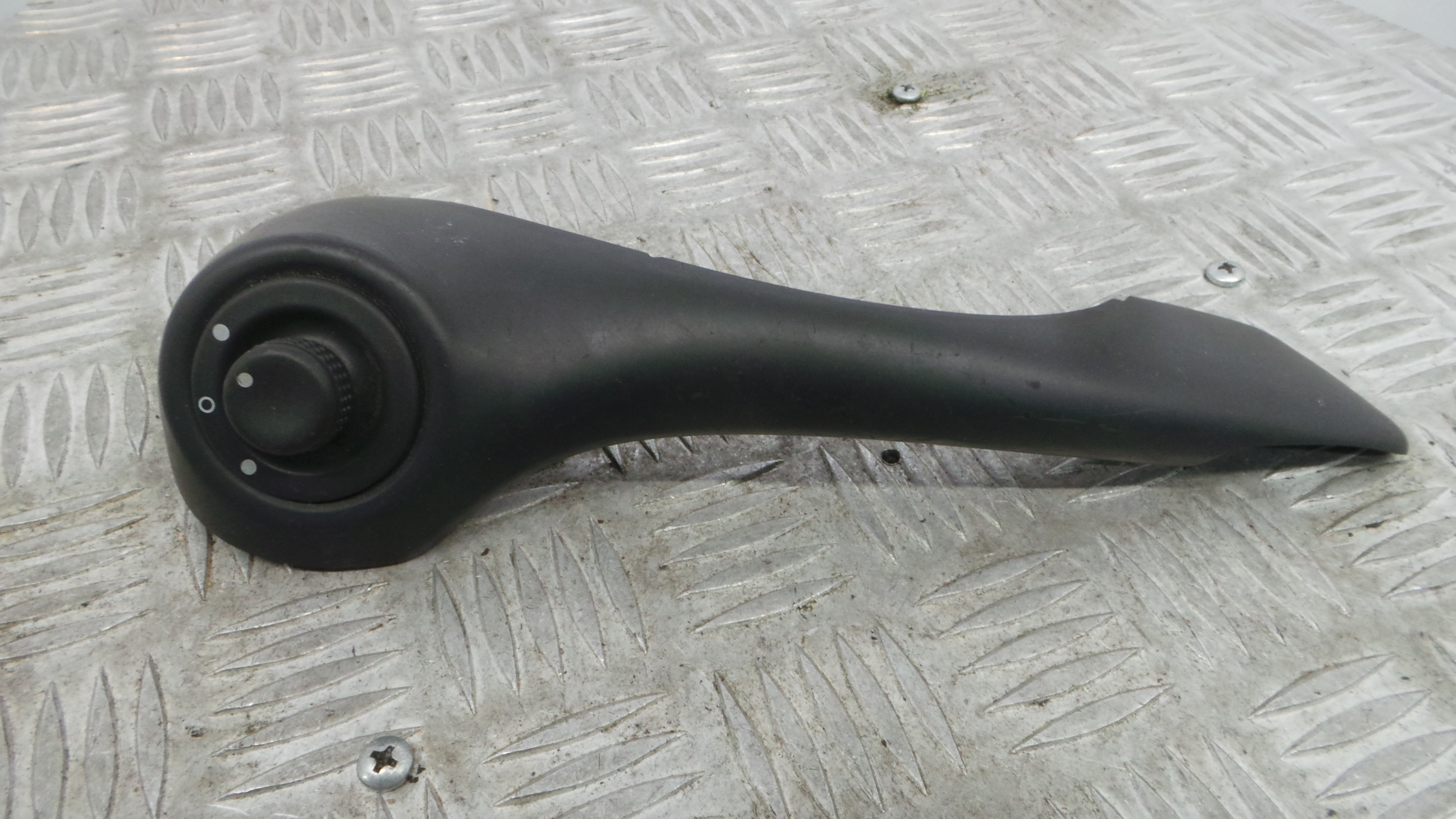 Comando Retrovisores 8200316977G - RENAULT CLIO III (BR0/1, CR0/1)-37039642