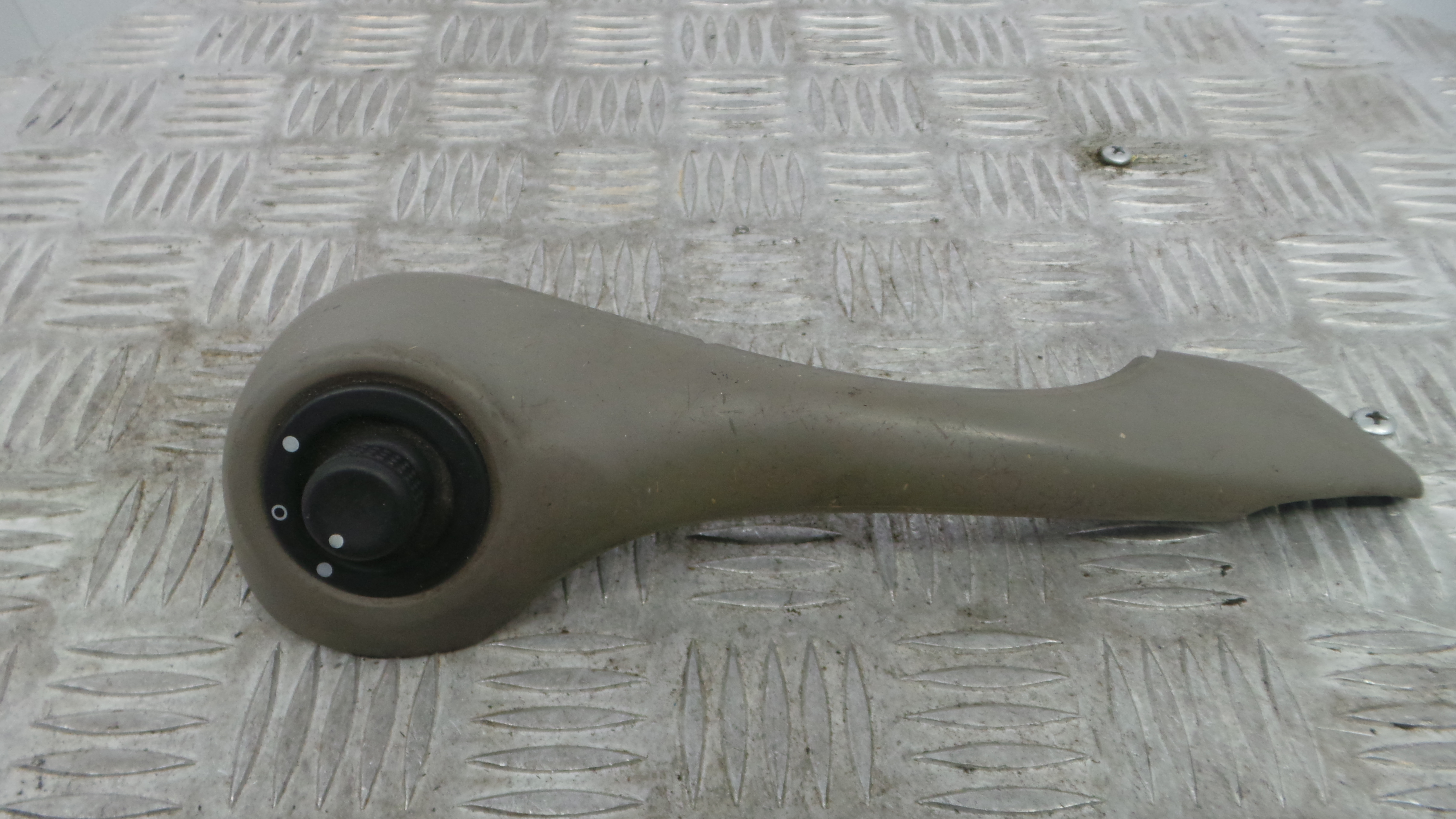 Comando Retrovisores 8200316977G - RENAULT CLIO III (BR0/1, CR0/1)-37040035
