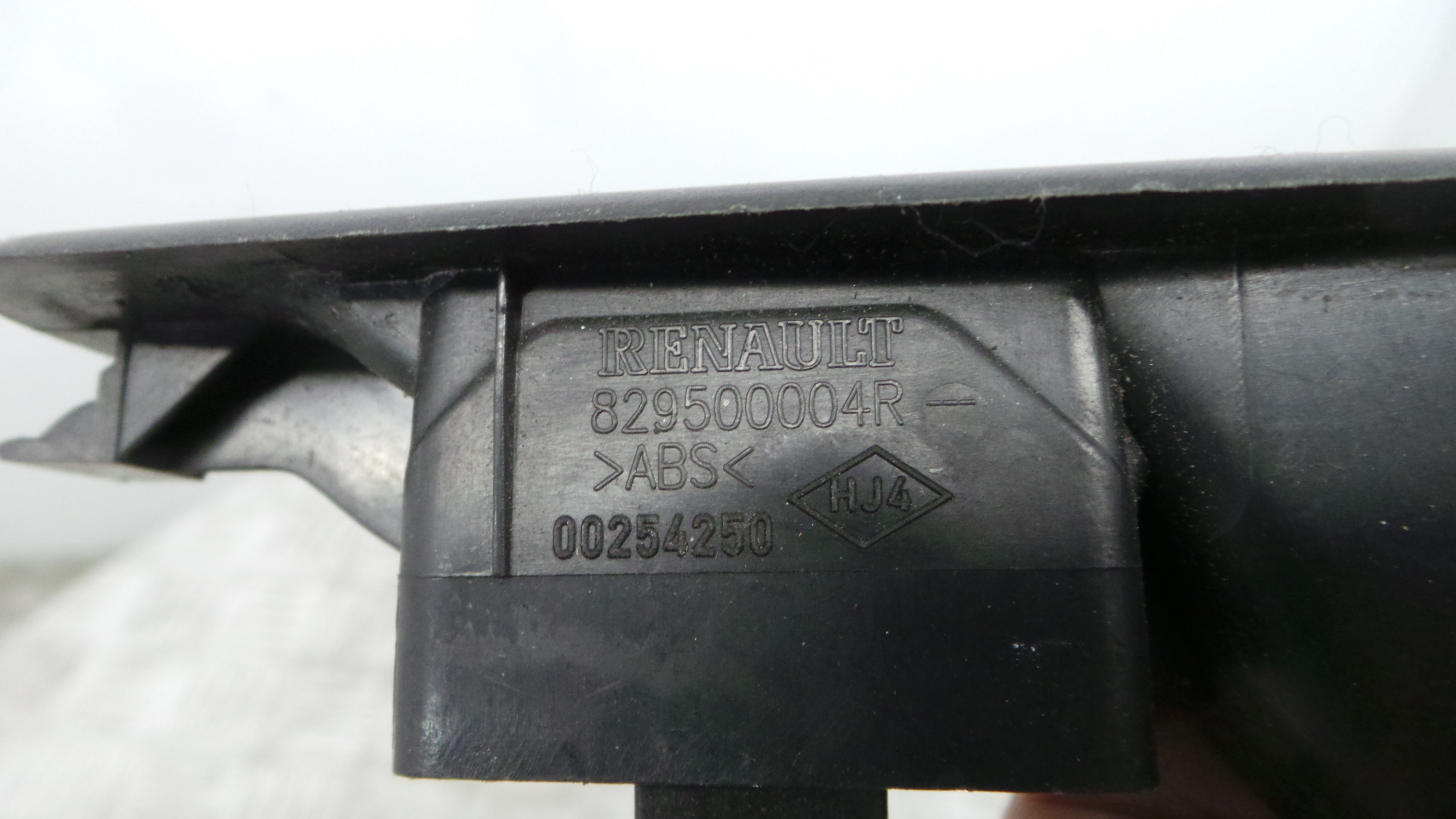 Interruptor / Comando Elevador Vidro Trás Dto 829500004R - RENAULT MEGANE III Hatchback (BZ0/1_, B3-37040096