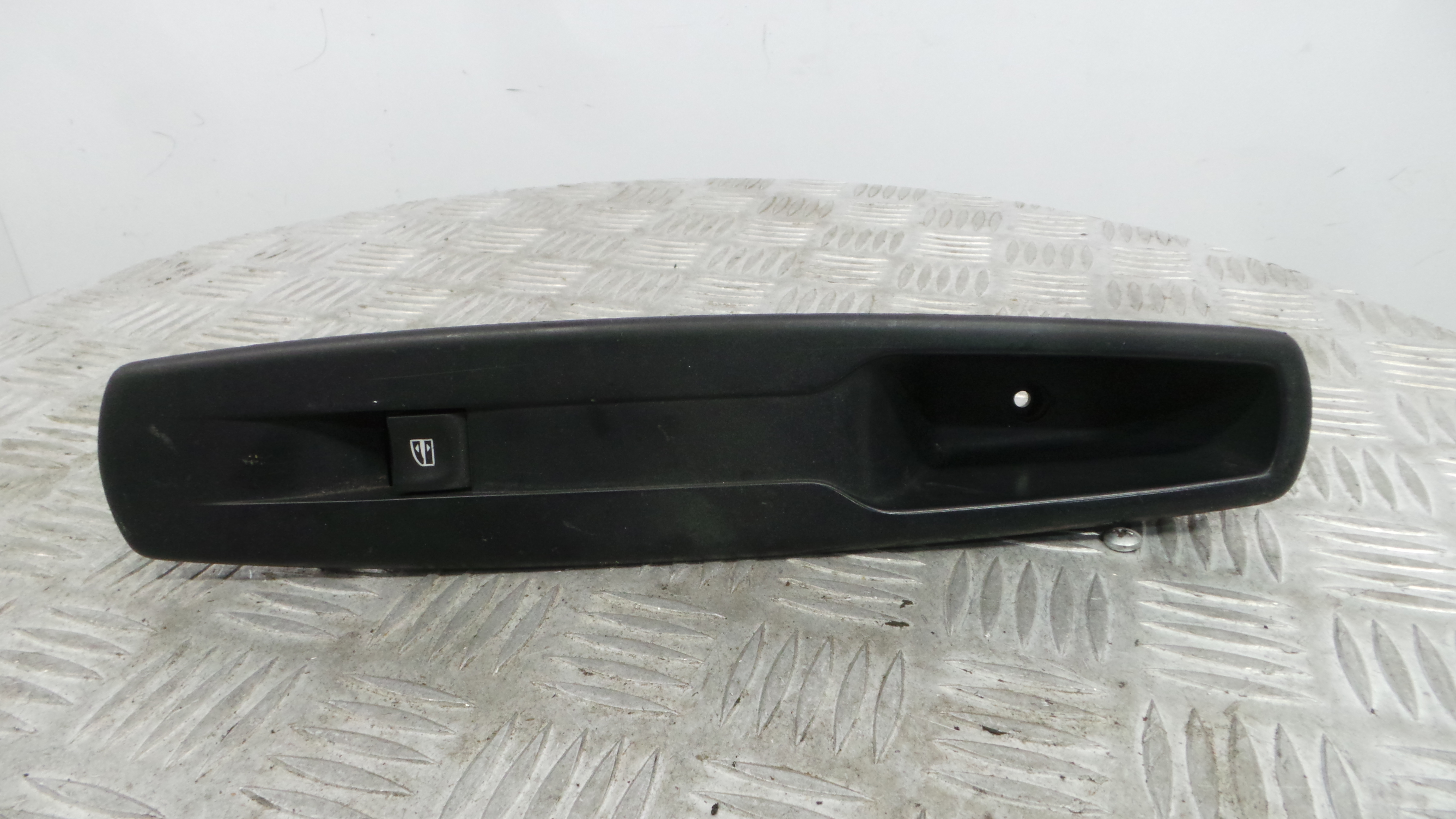 Interruptor / Comando Elevador Vidro Frente Dto  809600018R - RENAULT MEGANE III Hatchback (BZ0/1_, -37040103