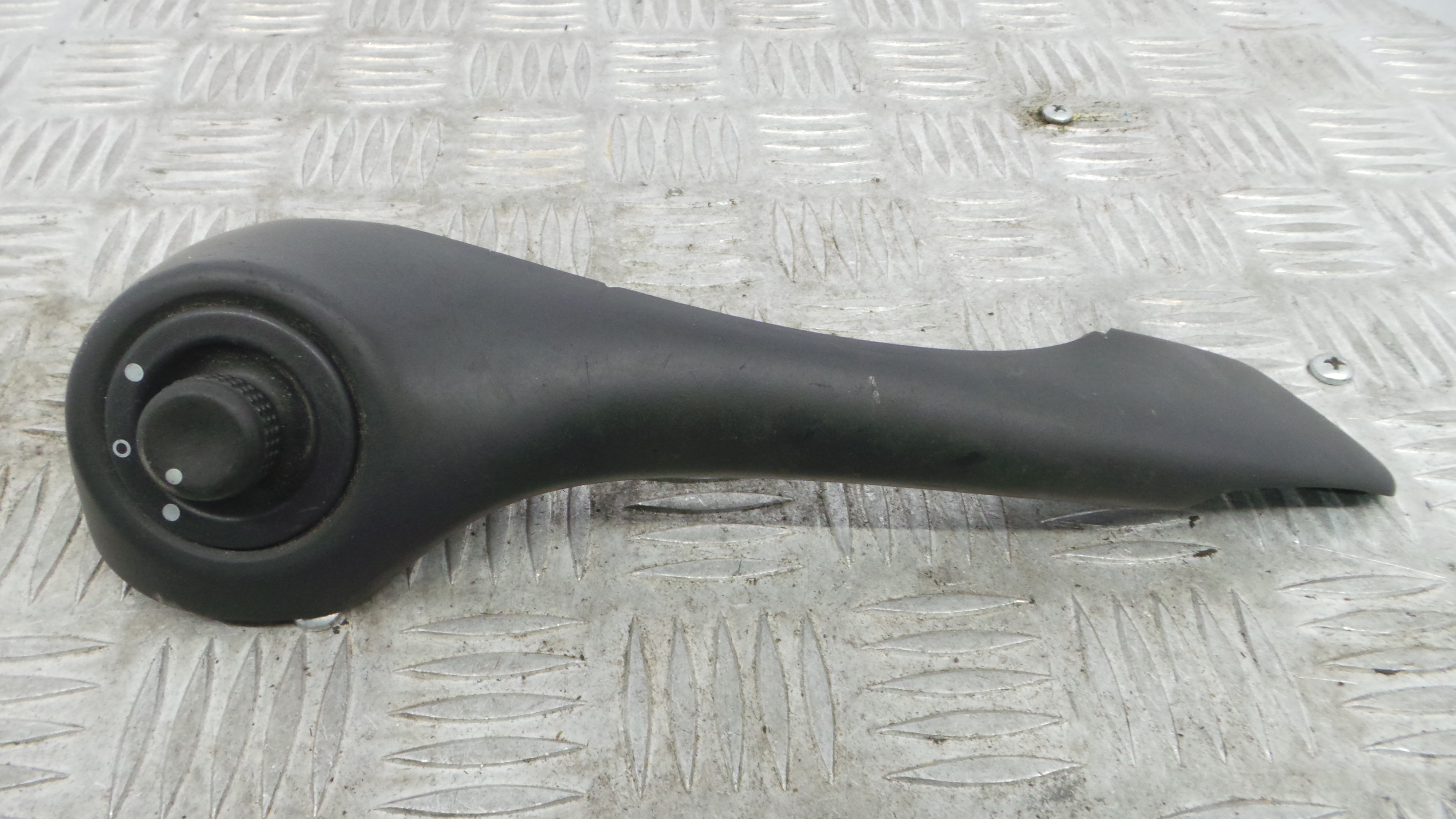 Comando Retrovisores 8200316977G - RENAULT CLIO III (BR0/1, CR0/1)-37040784