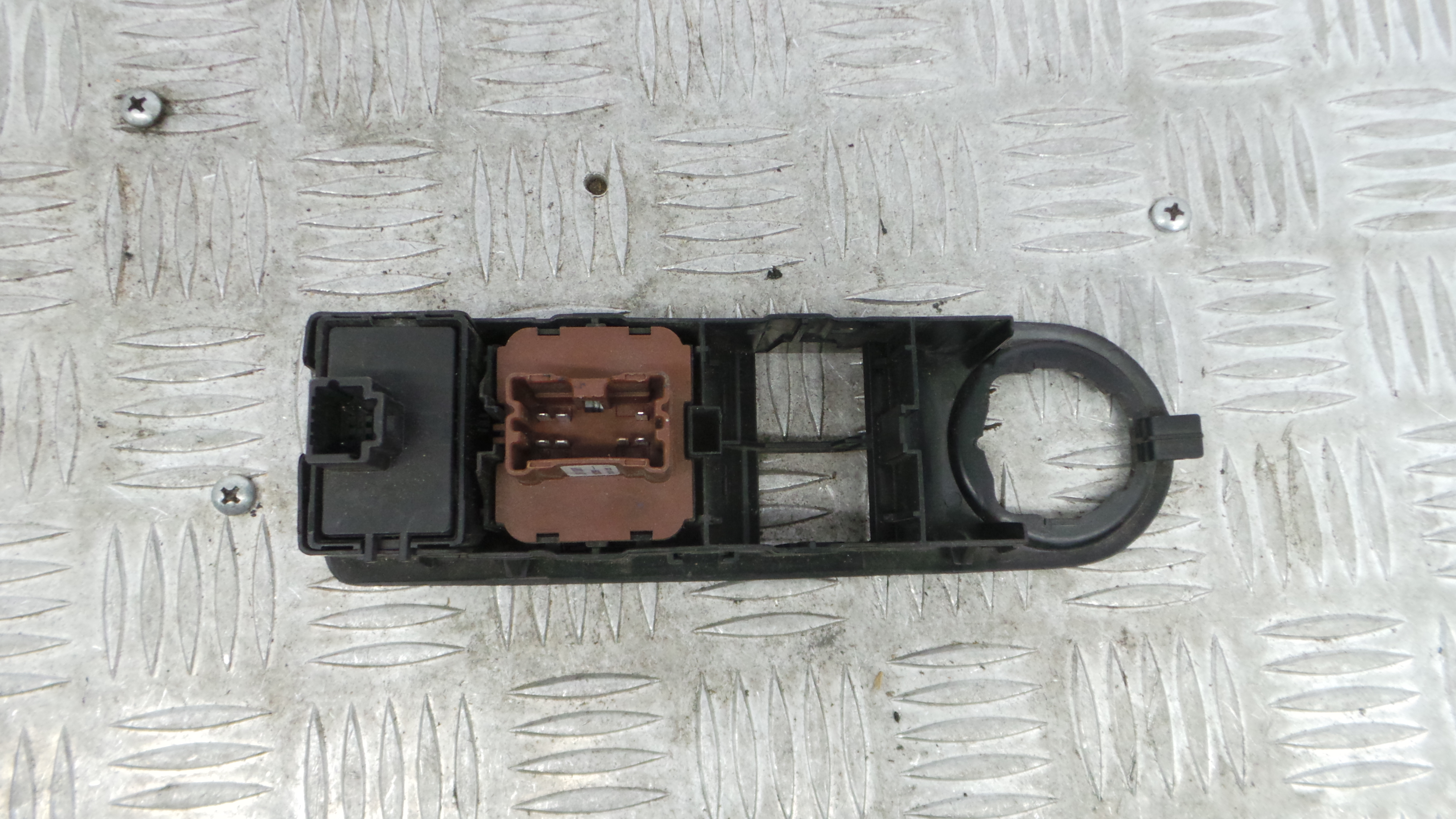 Interruptor / Comando Elevador Vidro Frente Esq  254113300R - RENAULT CLIO IV (BH_)-37040877