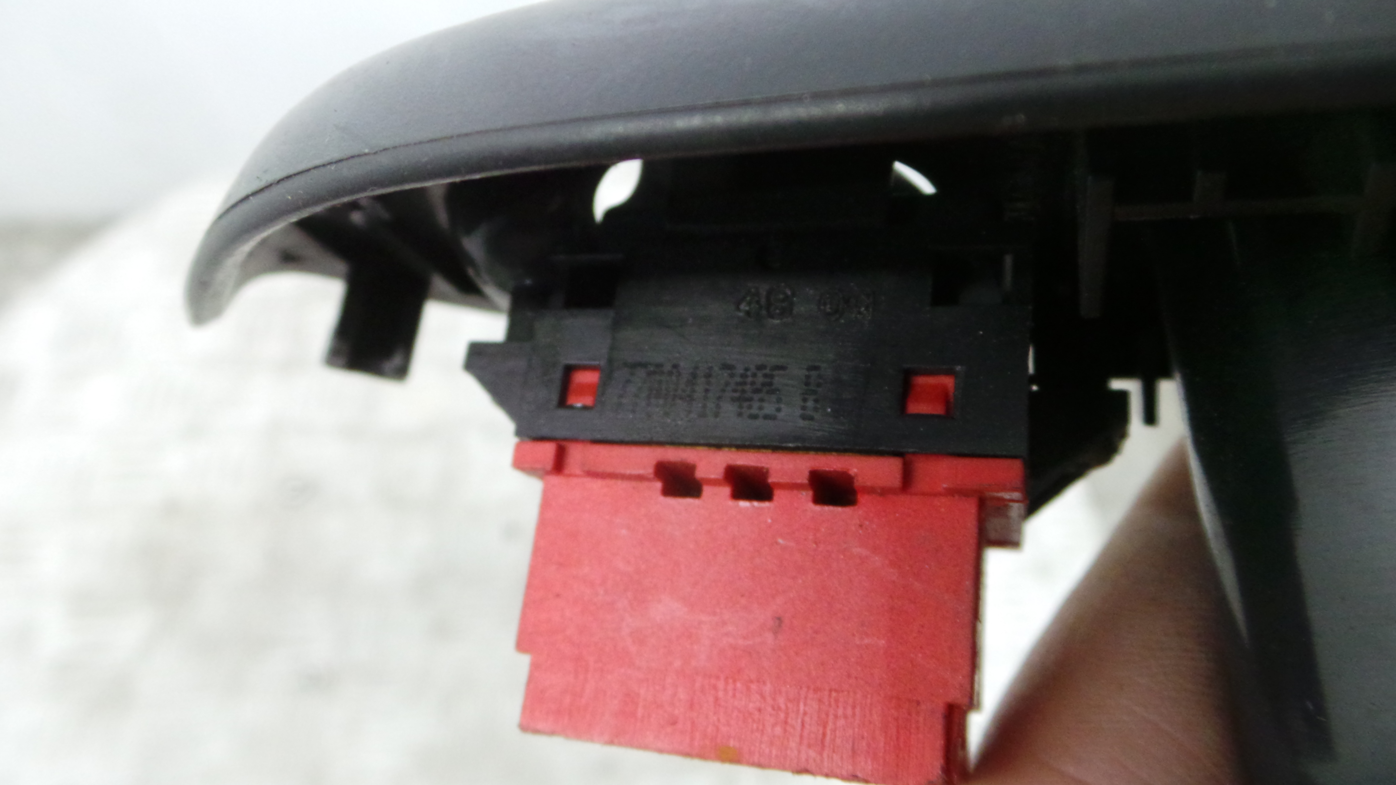 Interruptor / Comando Elevador Vidro Trás Dto 7700417097 - RENAULT LAGUNA I (B56_, 556_)-37040967