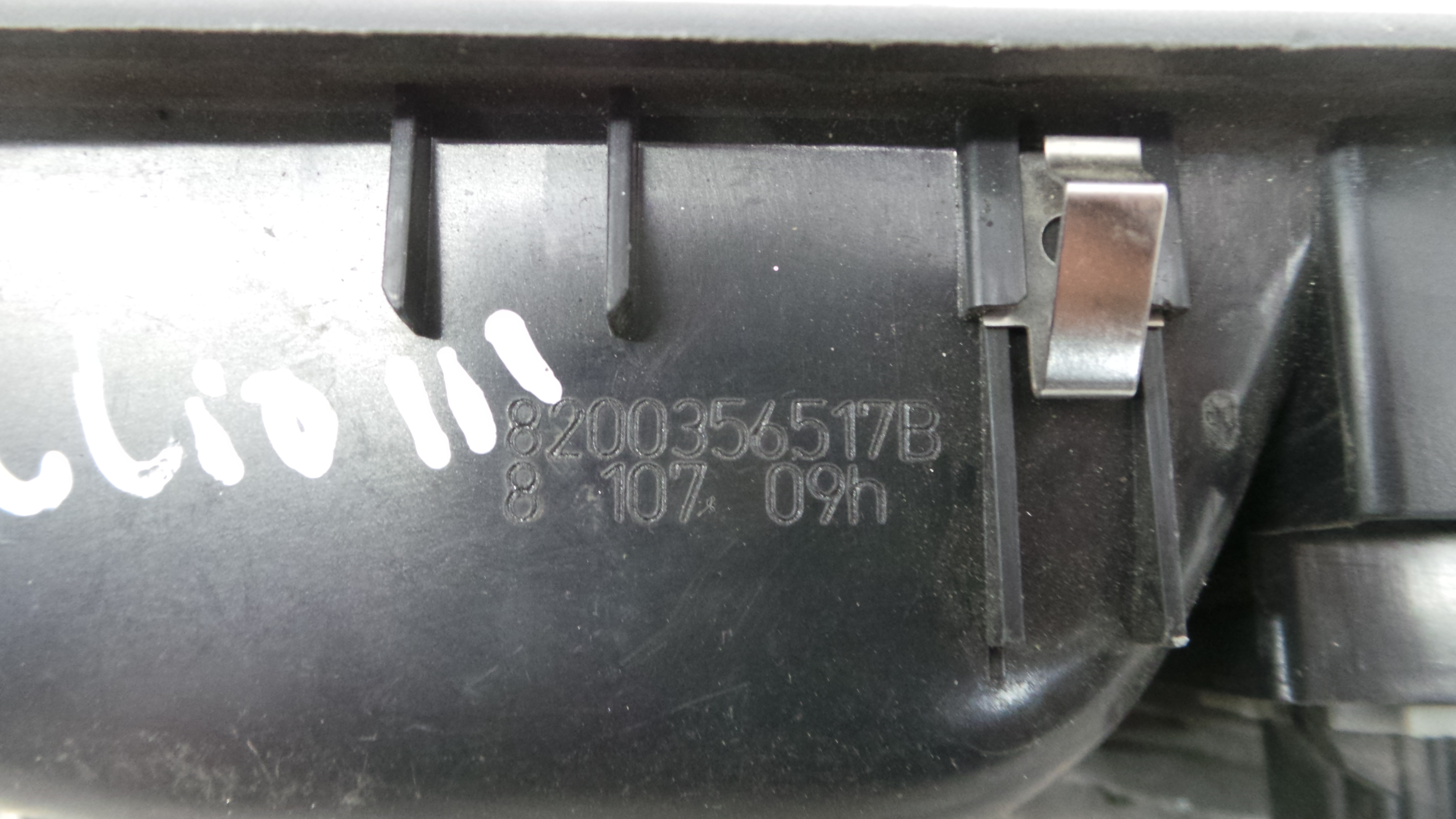 Interruptor / Comando Elevador Vidro Frente Dto 8200356517B - RENAULT CLIO III (BR0/1, CR0/1)-37041026