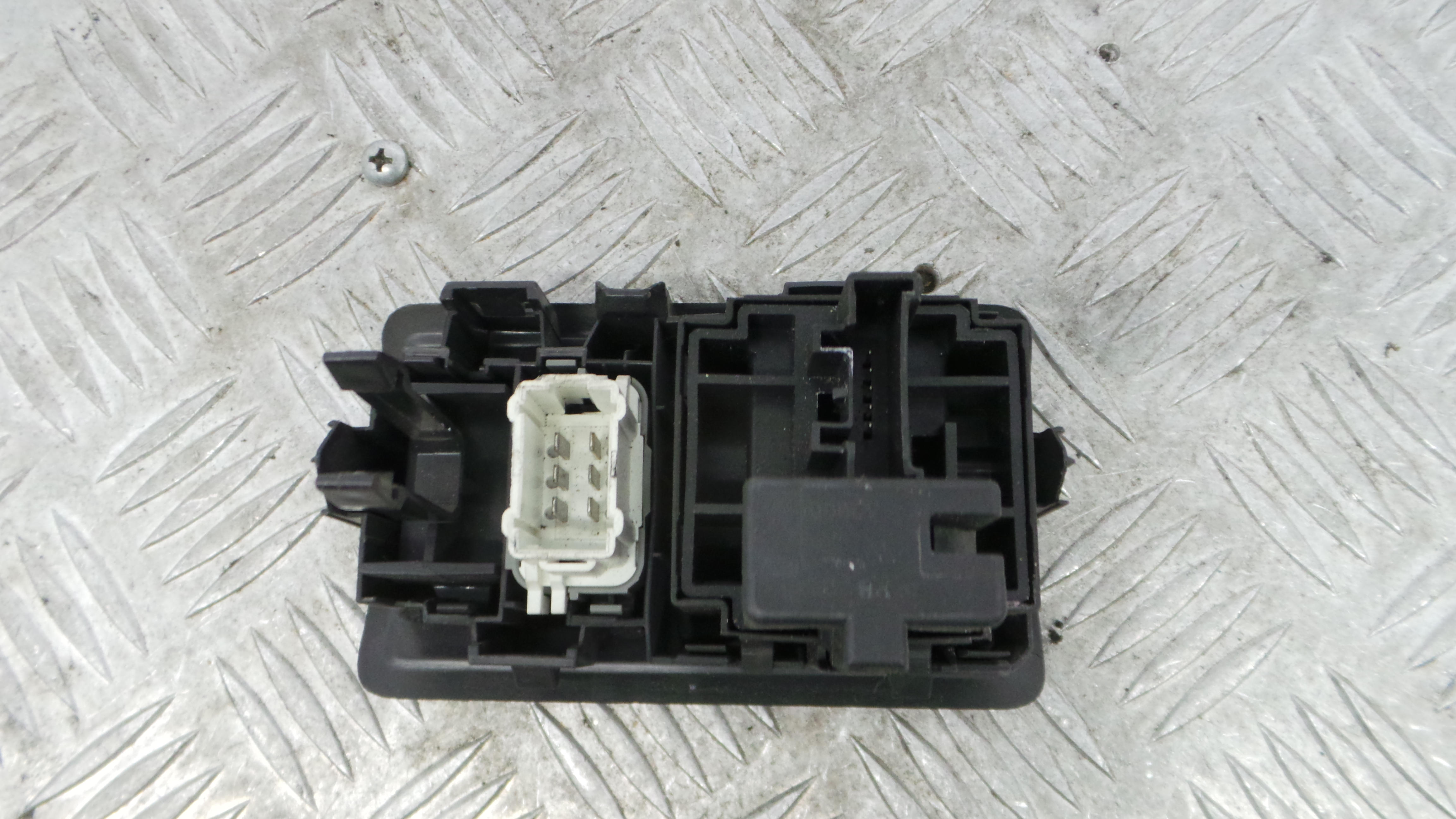 Comando de Regulação dos Faróis  8200407756 - RENAULT CLIO III (BR0/1, CR0/1)-37042502