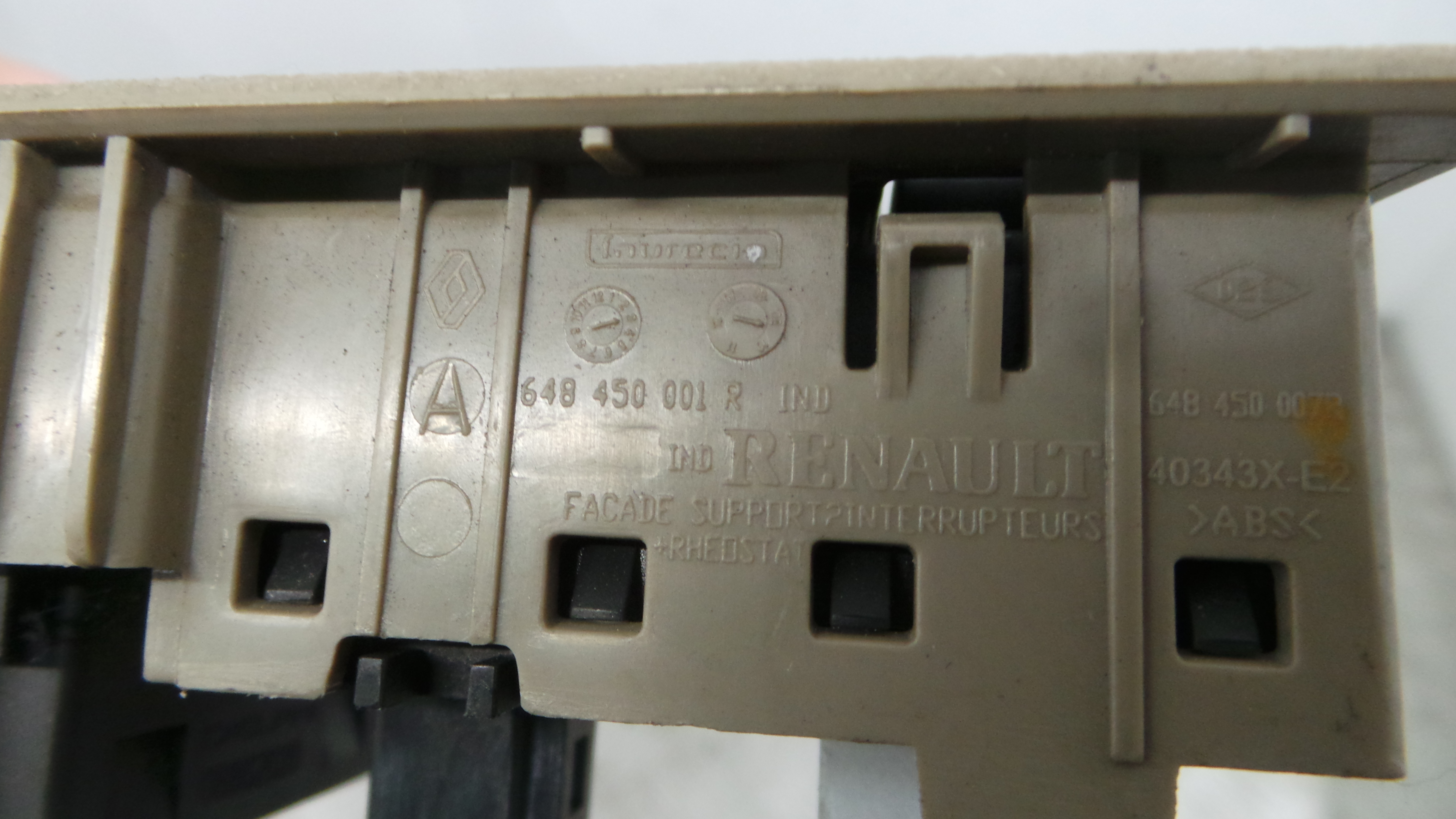 Comando de Regulação dos Faróis  648450001R - RENAULT MEGANE III Hatchback (BZ0/1_, B3_)-37042509