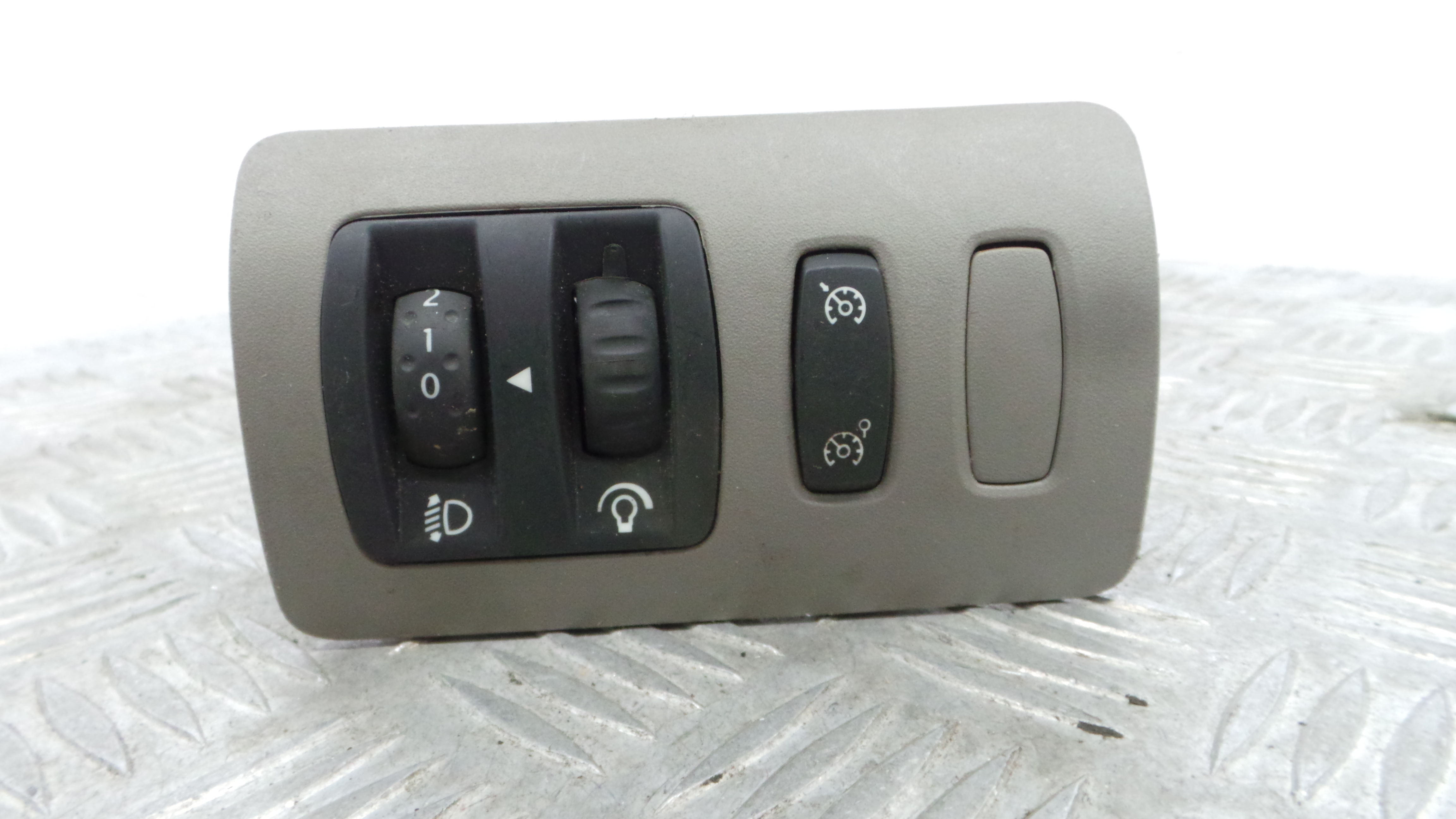Comando de Regulação dos Faróis  8200407756 - RENAULT CLIO III (BR0/1, CR0/1)-37042512