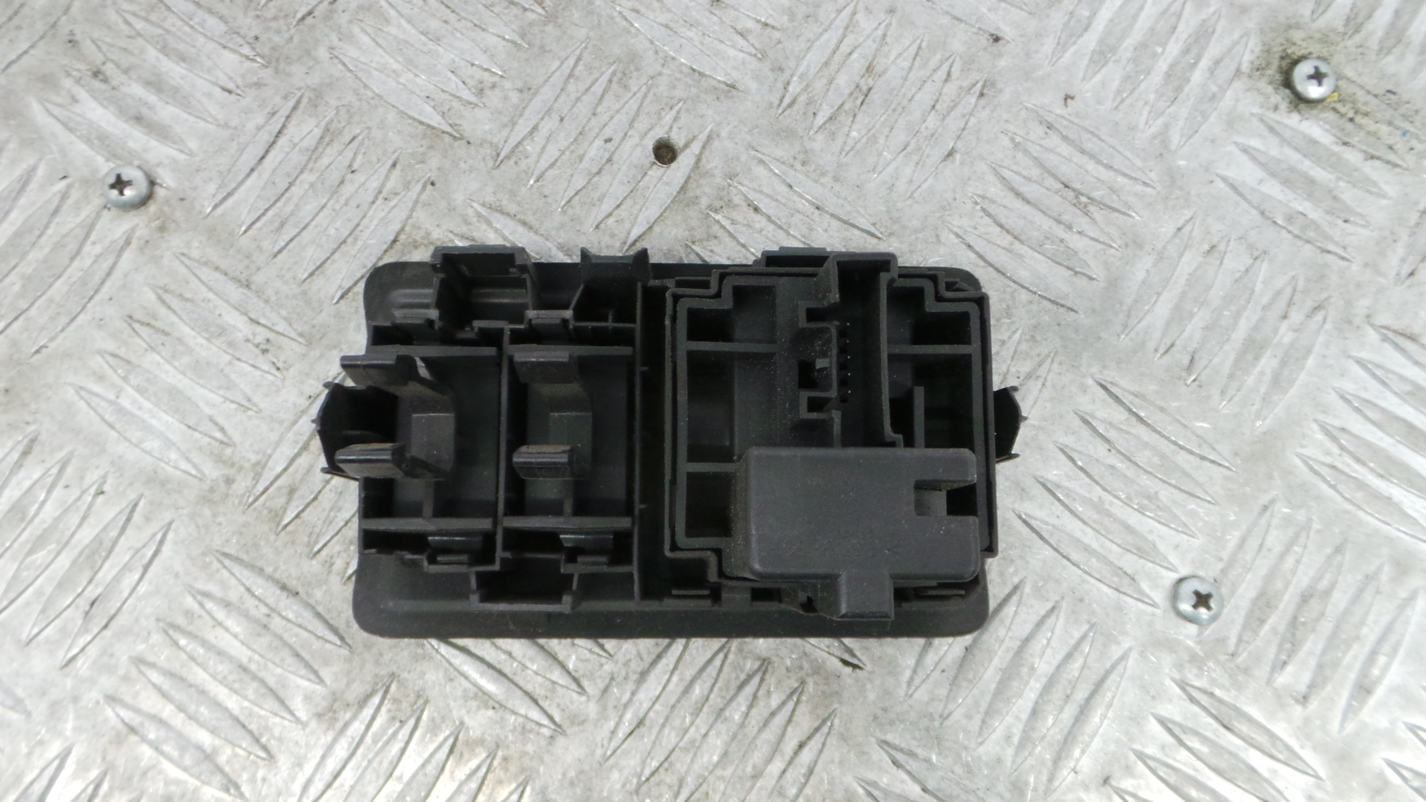 Comando de Regulação dos Faróis  8200407756 - RENAULT CLIO III (BR0/1, CR0/1)-37042520