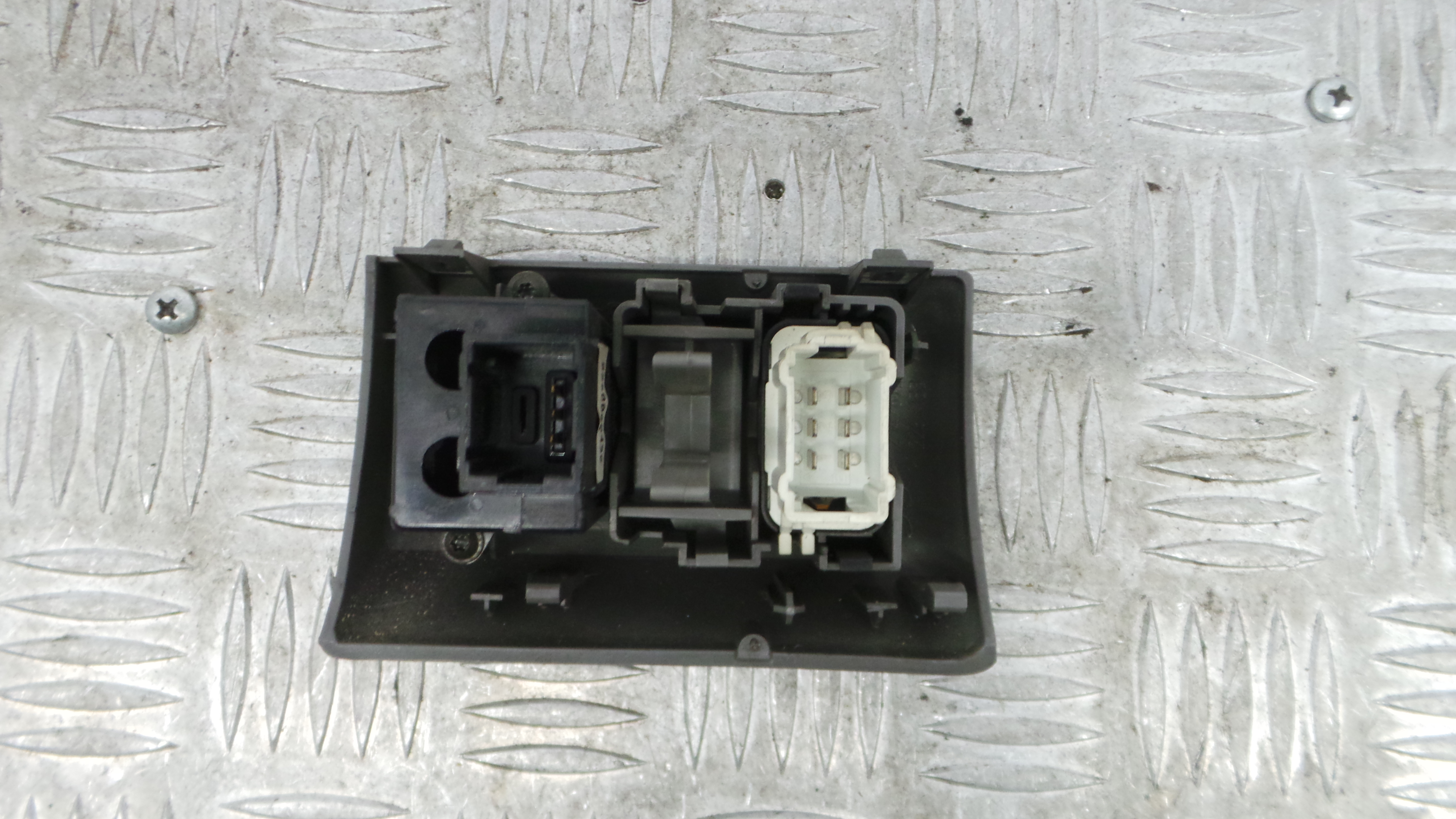 Comando Multifunções 8200002435 - RENAULT LAGUNA II (BG0/1_)-37042616