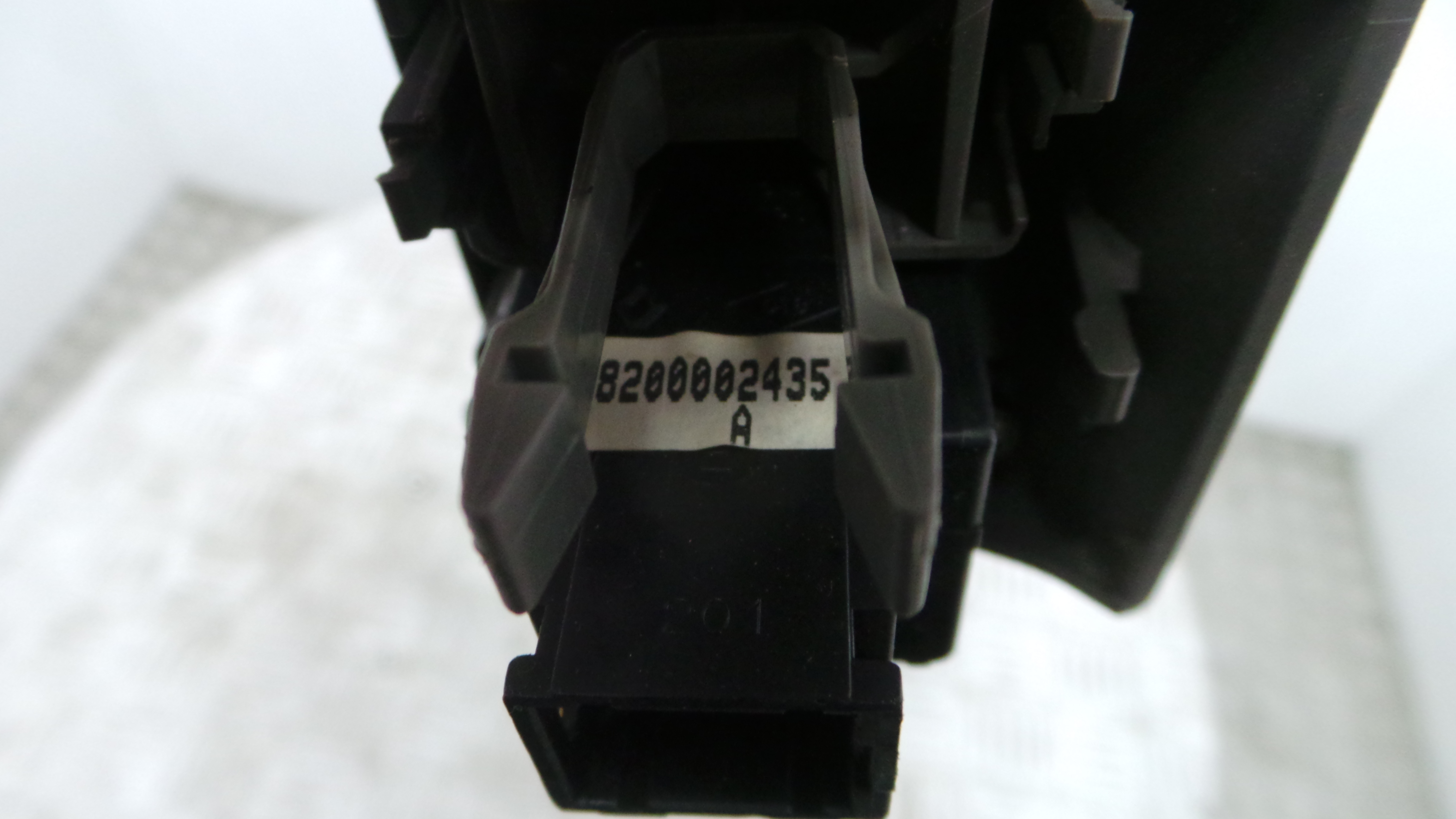 Comando Multifunções 8200002435 - RENAULT LAGUNA II (BG0/1_)-37042616