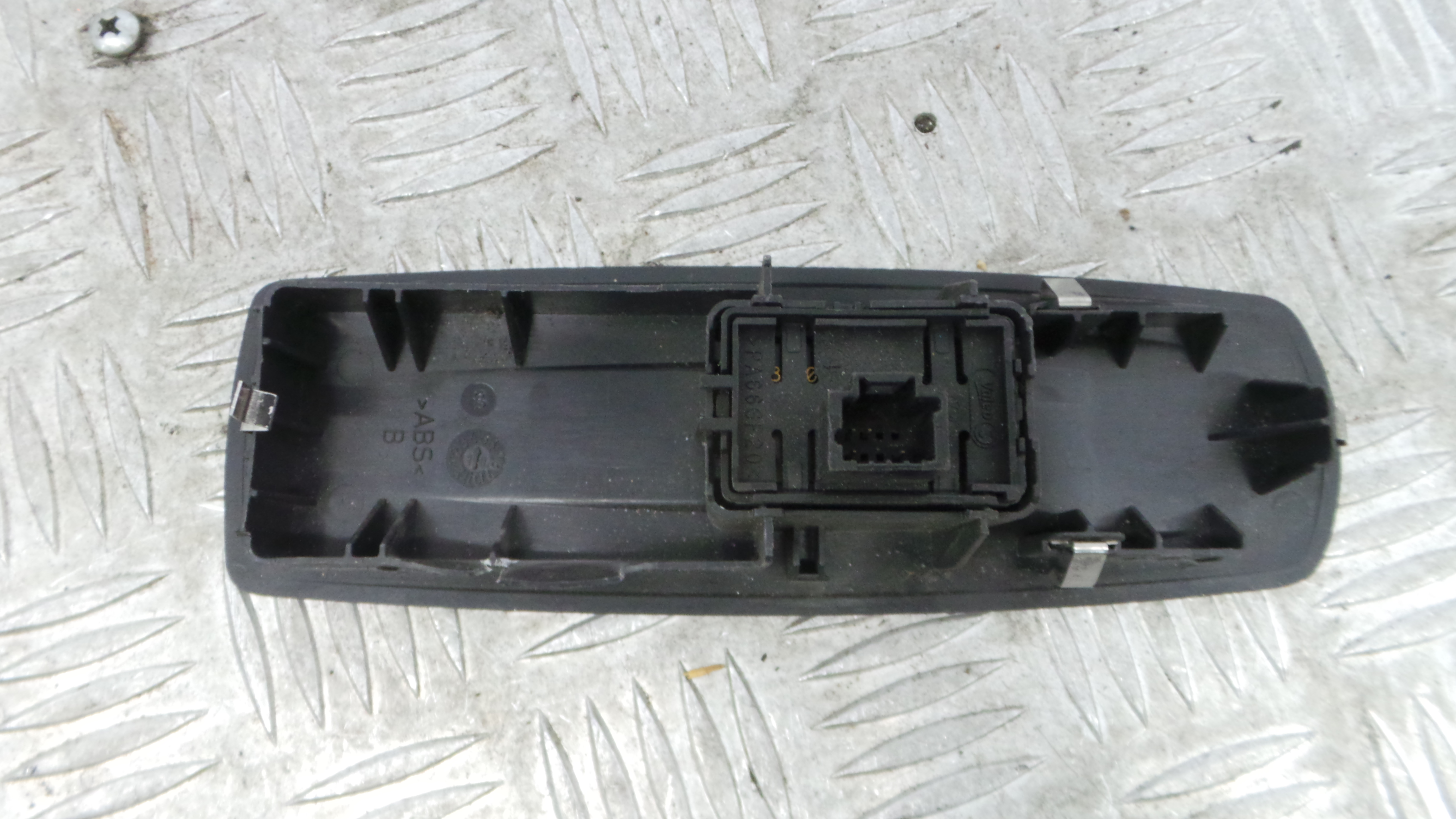 Interruptor / Comando Elevador Vidro Frente Dto 809600004R - RENAULT MEGANE III Hatchback (BZ0/1_, -37042644