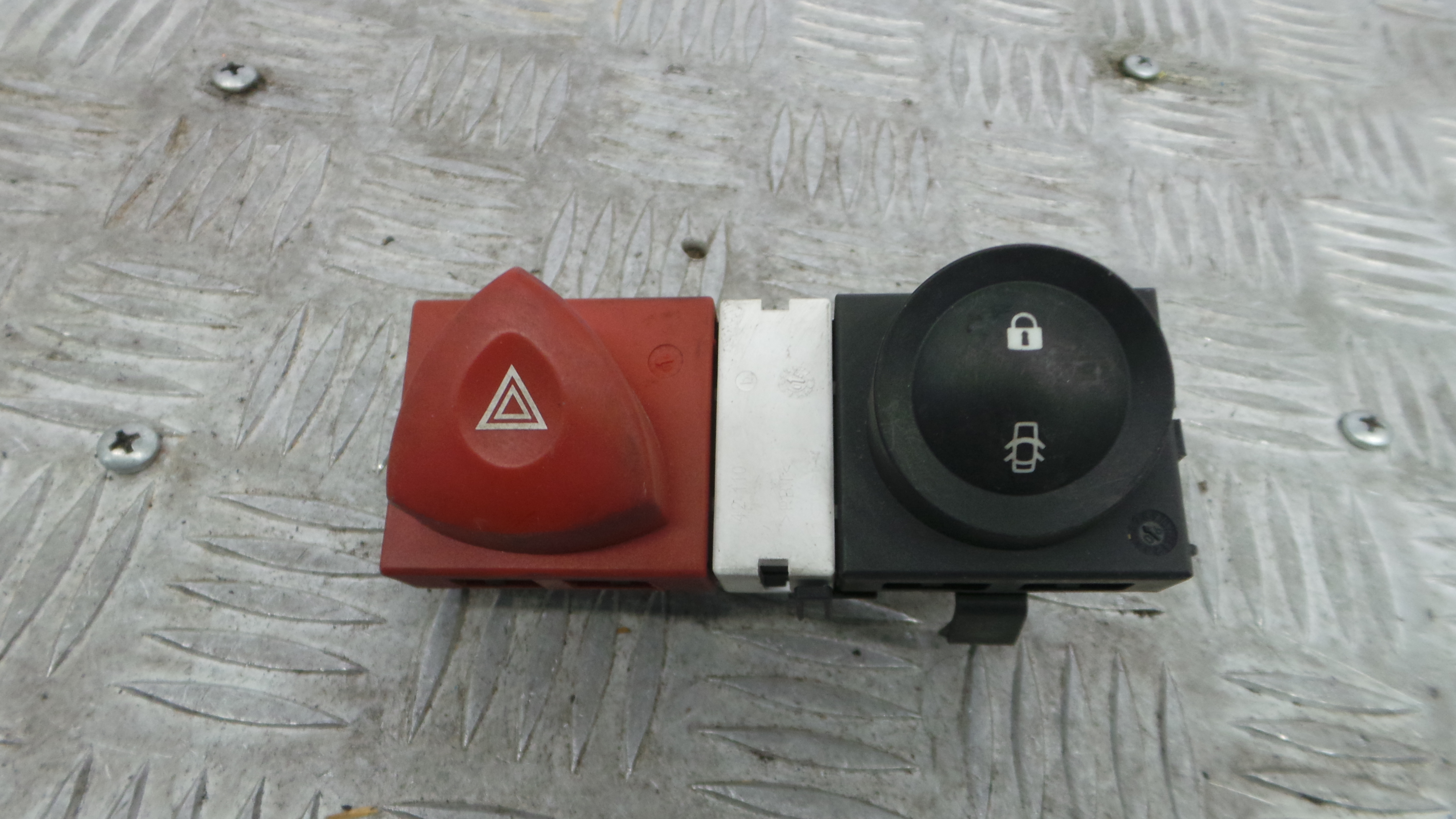 warning 4 piscas 88040009 - RENAULT MEGANE II (BM0/1_, CM0/1_)-37042683