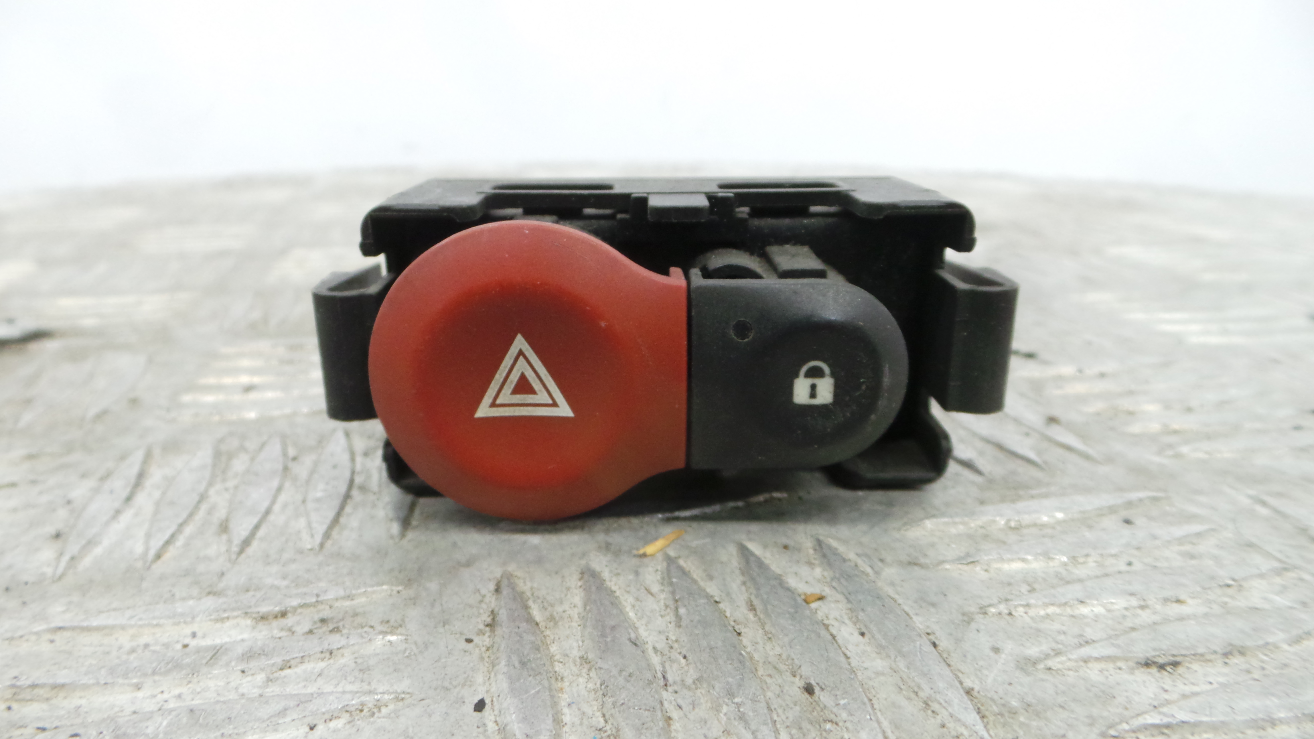 warning 4 piscas 8200214896 - RENAULT MODUS / GRAND MODUS (F/JP0_)-37042696