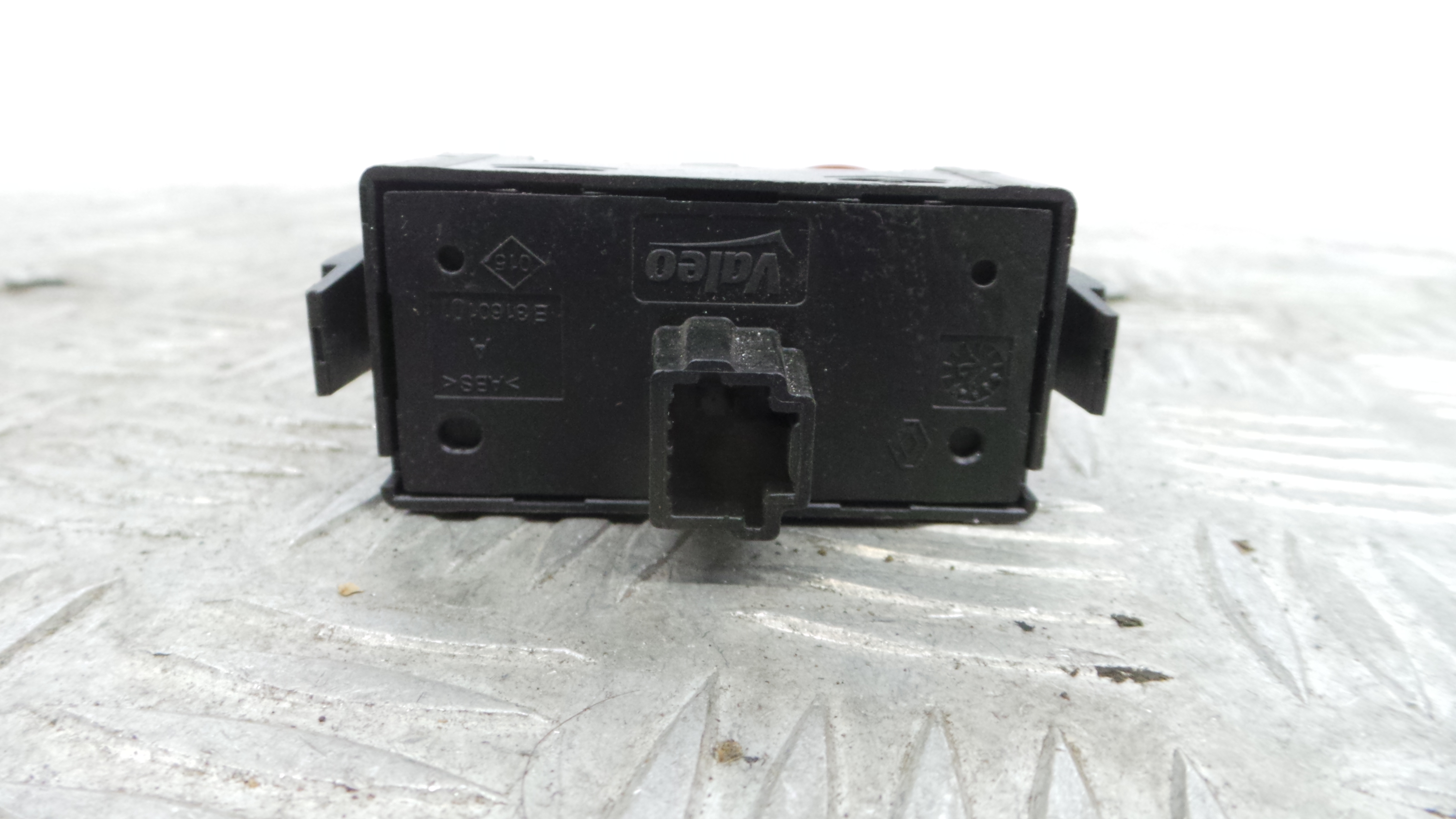 warning 4 piscas 252103766RA - RENAULT CLIO III (BR0/1, CR0/1)-37042778