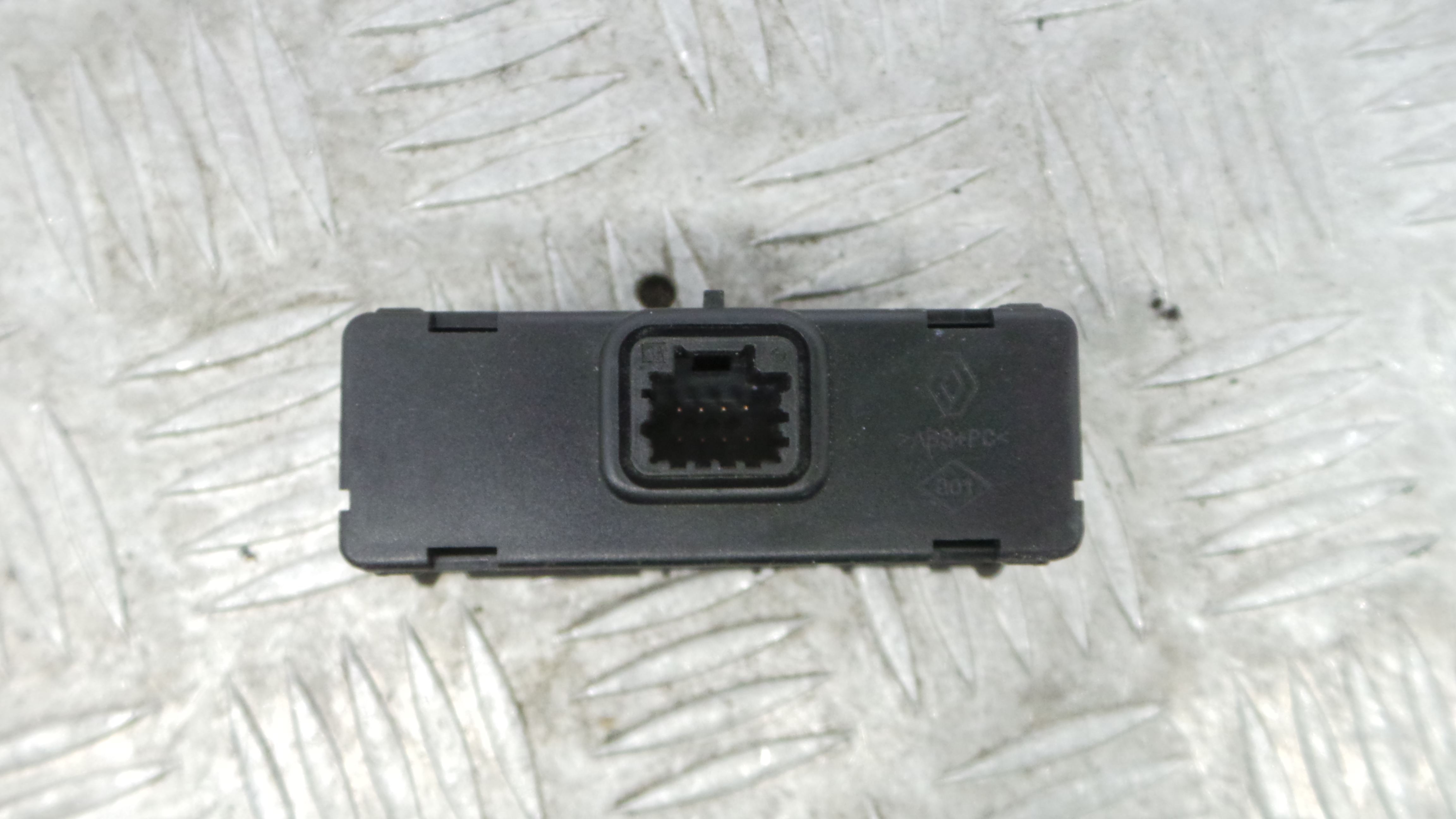 Acessórios para auto rádios 280230001R - RENAULT MEGANE III Hatchback (BZ0/1_, B3_)-37042845