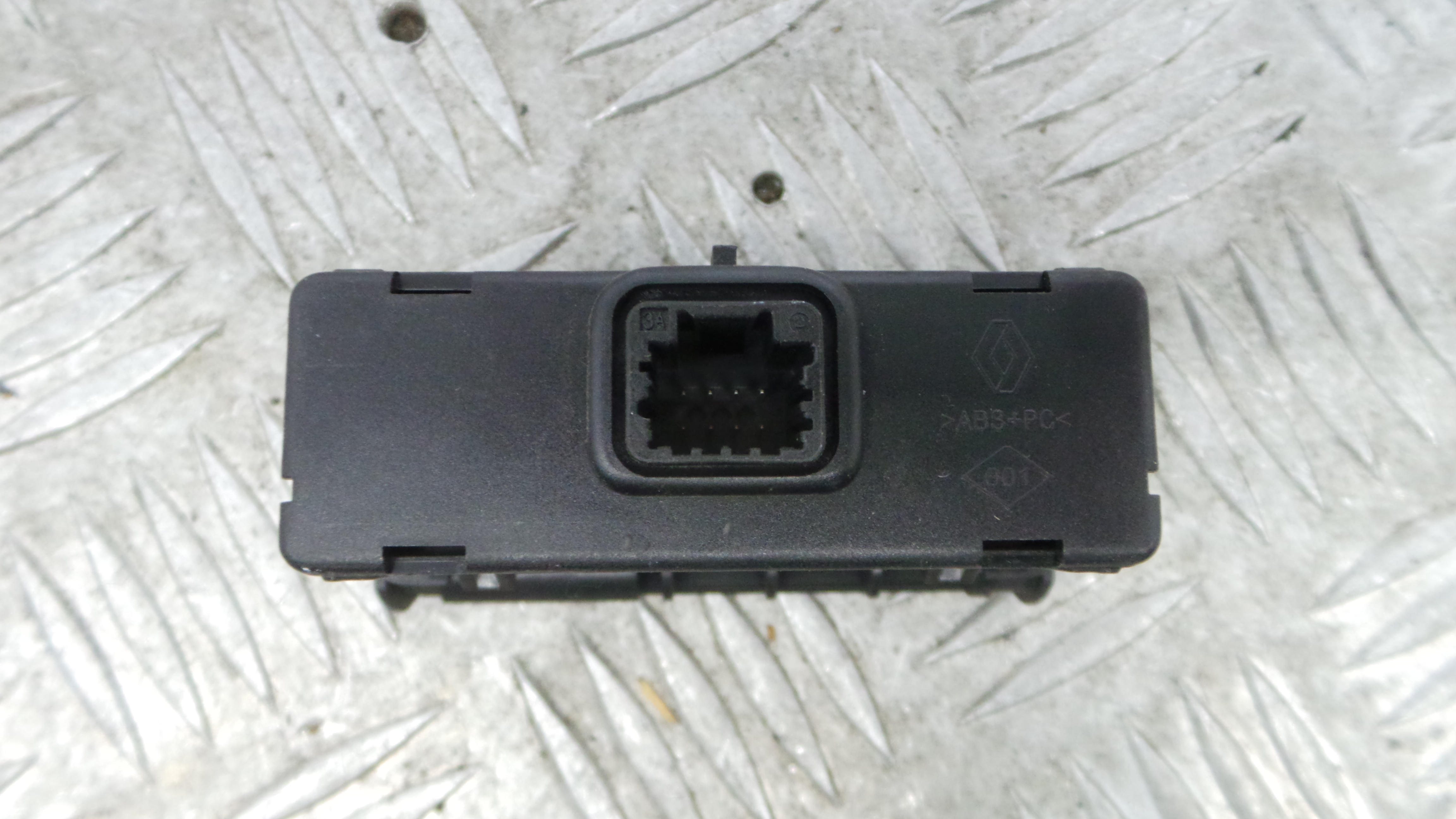 Acessórios para auto rádios 280230001R - RENAULT CLIO III (BR0/1, CR0/1)-37042851