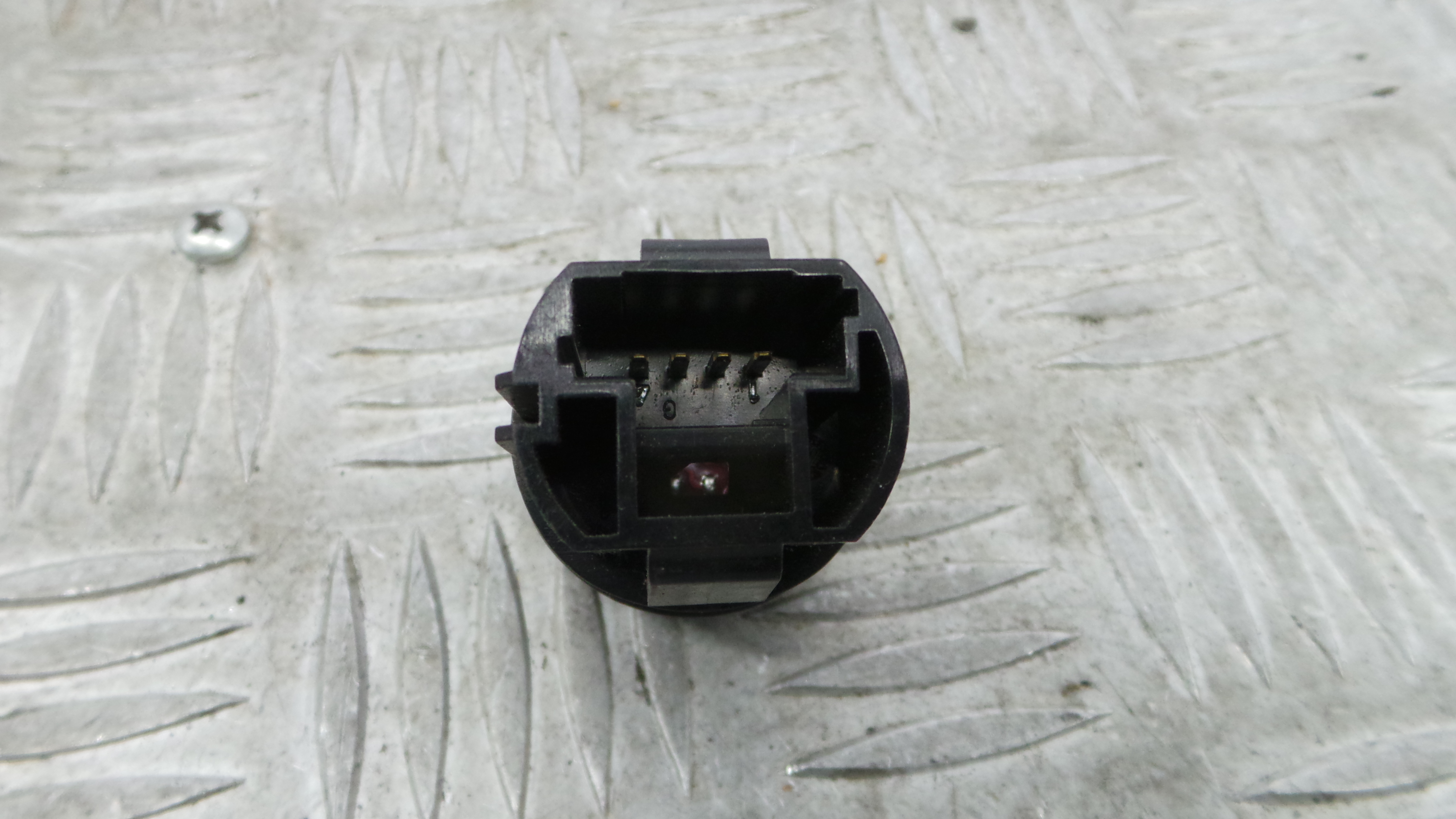 Botão Start/Stop - RENAULT MEGANE II (BM0/1_, CM0/1_)-37043085