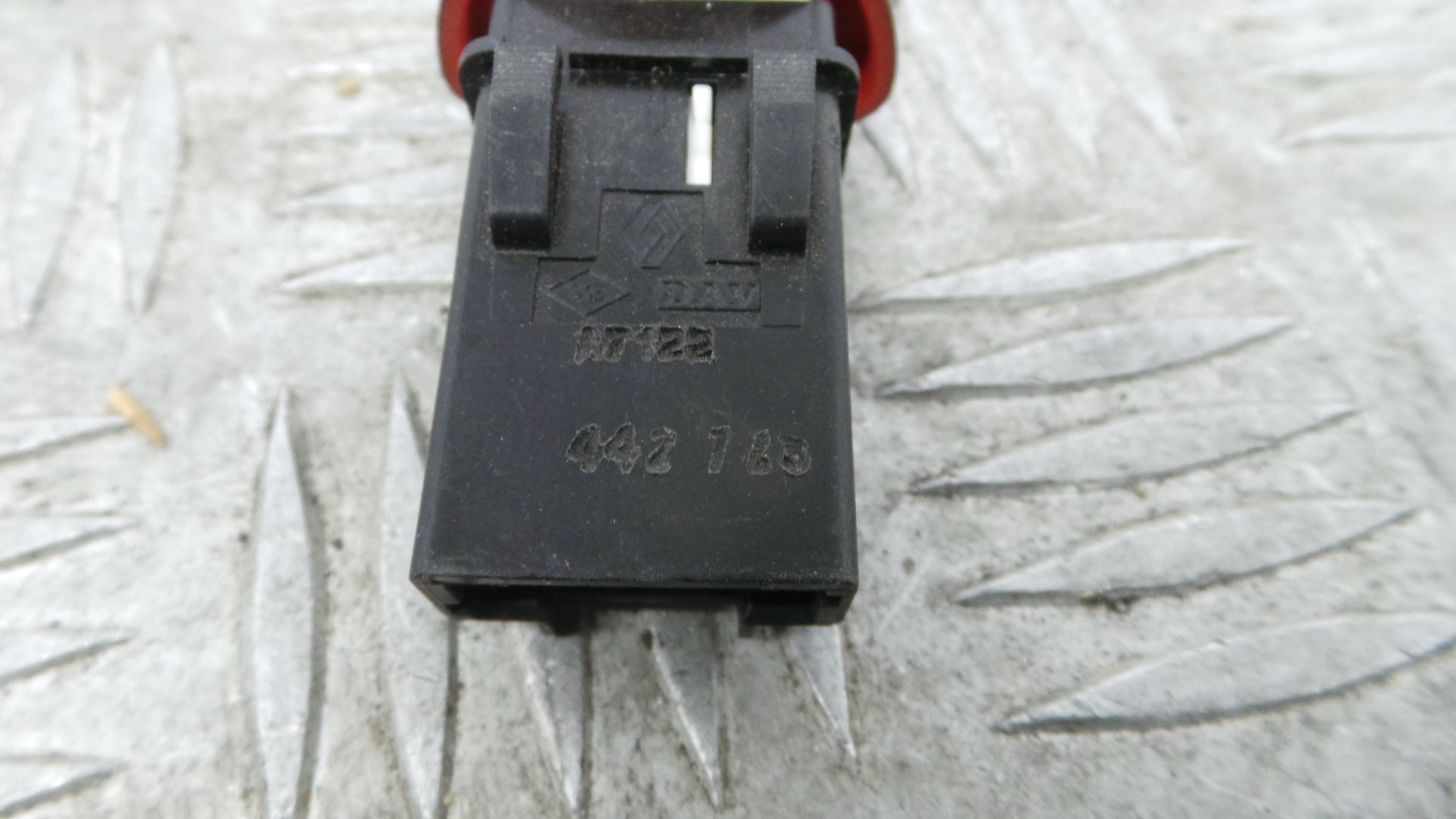 warning 4 piscas 442723 - RENAULT CLIO II (BB_, CB_), CLIO Mk II (BB_, CB_)-37043234