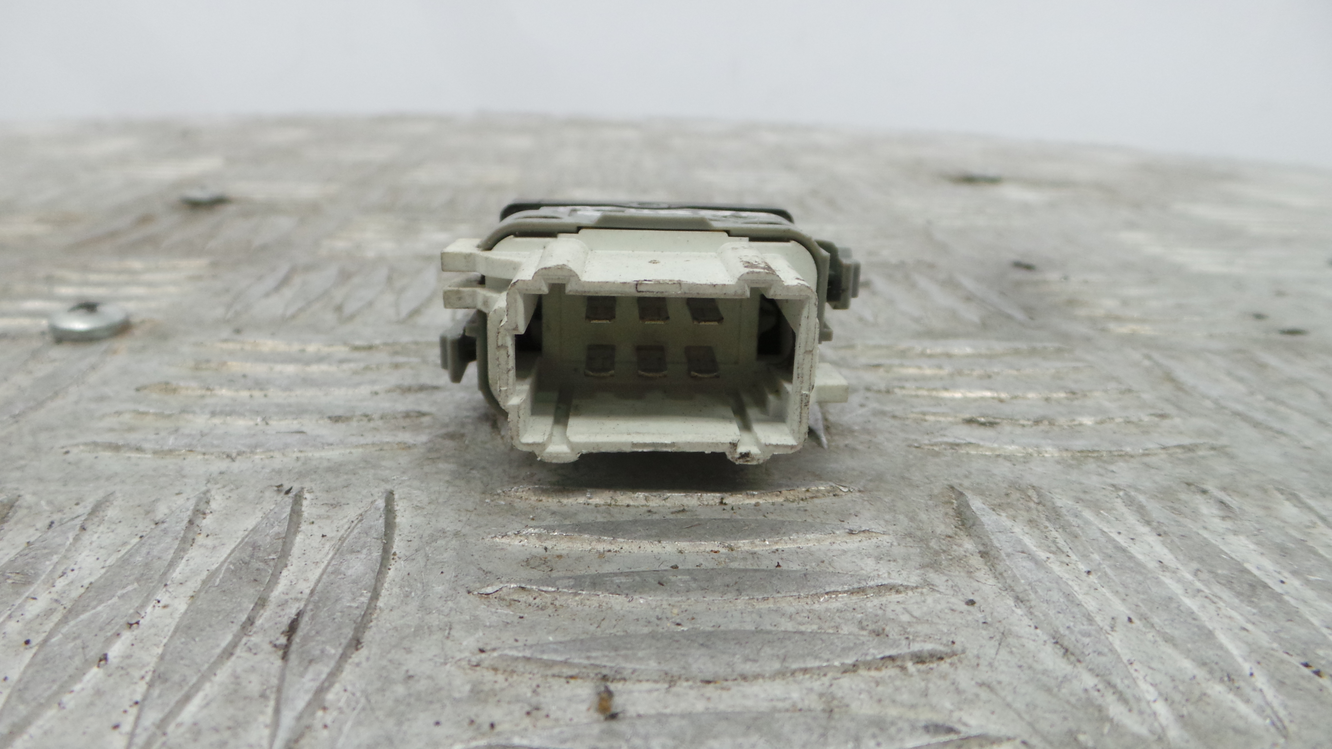 Interruptor / Comando Elevador Vidro Frente Dto   - RENAULT MEGANE II (BM0/1_, CM0/1_)-37043258