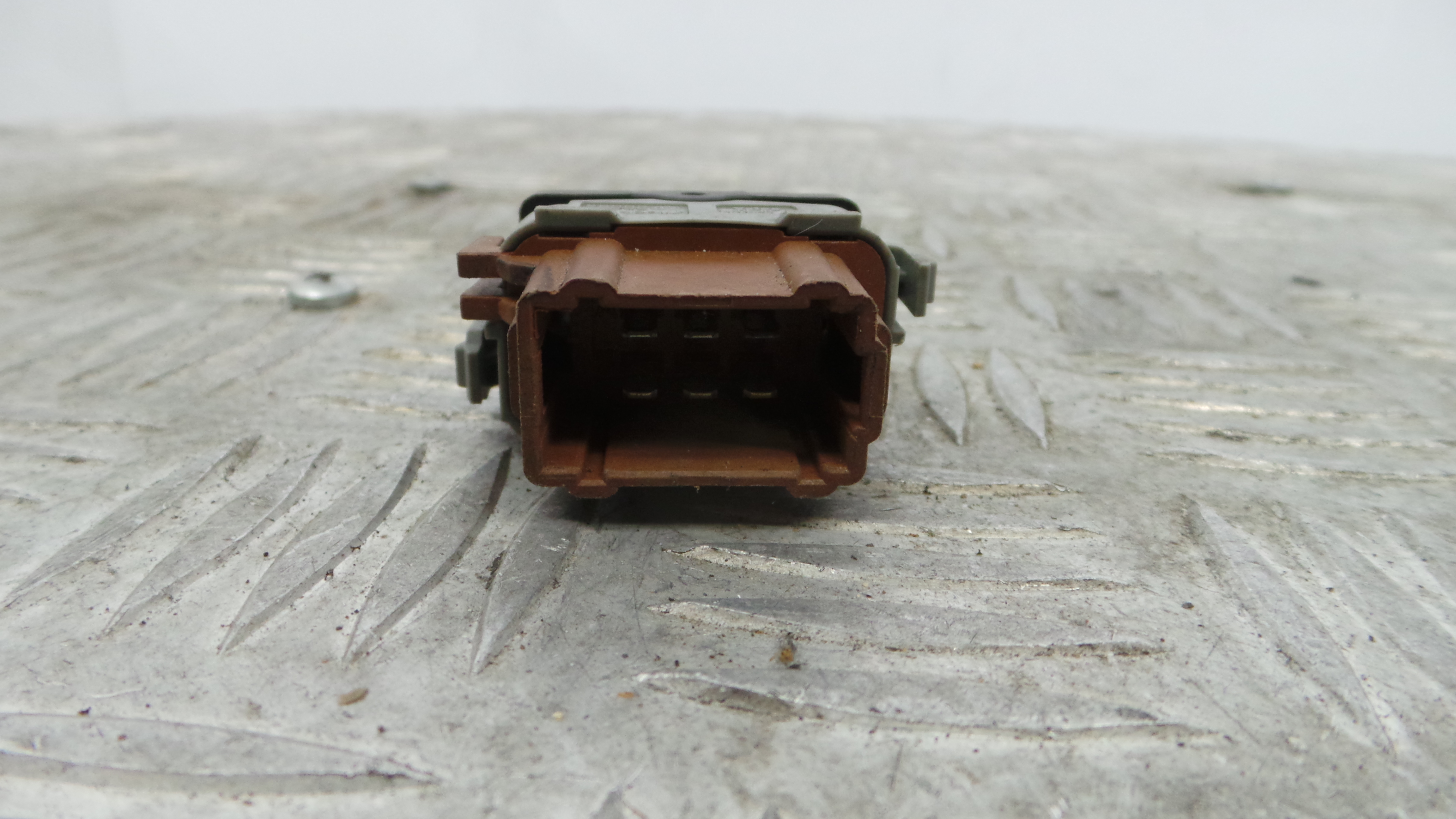 Botão bloqueio vidros  - RENAULT MEGANE II (BM0/1_, CM0/1_)-37043260