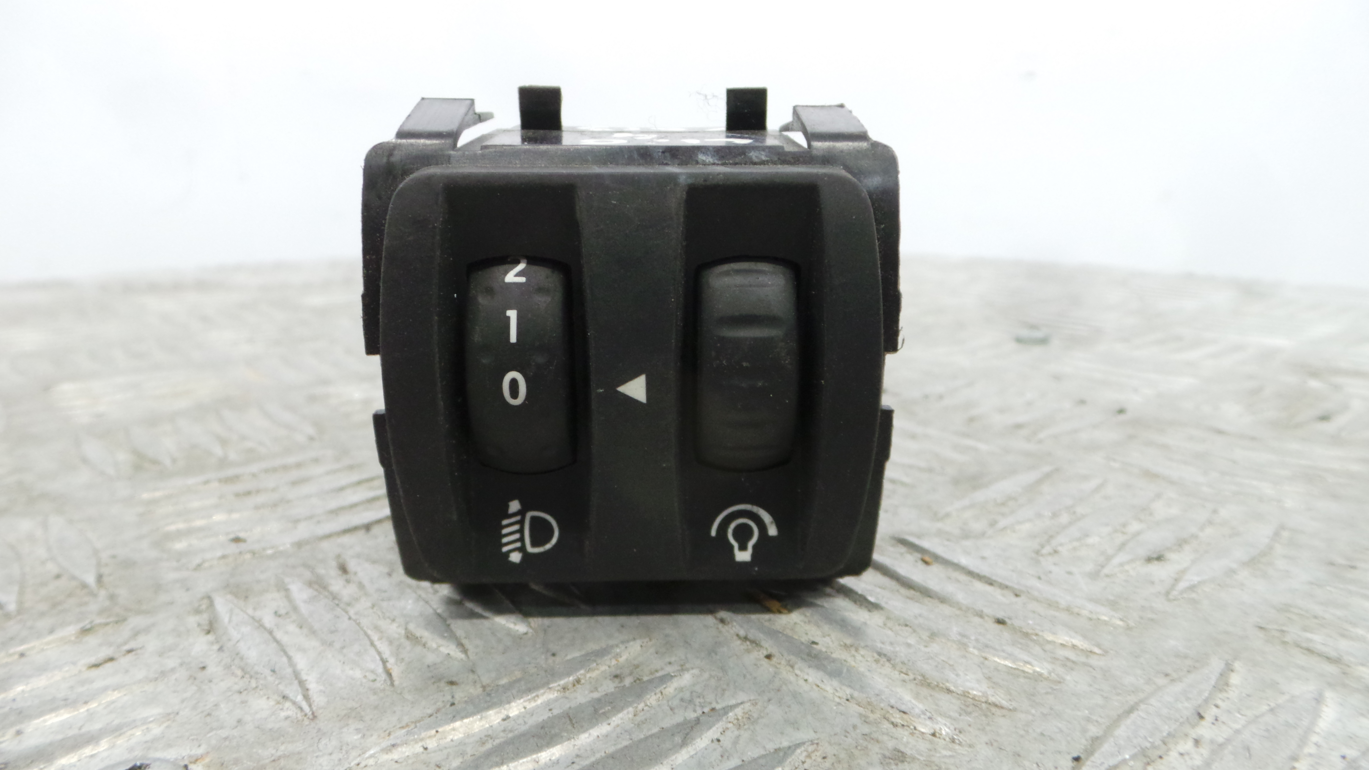 Comando de Regulação dos Faróis  251900567R - RENAULT CLIO IV (BH_)-37043301