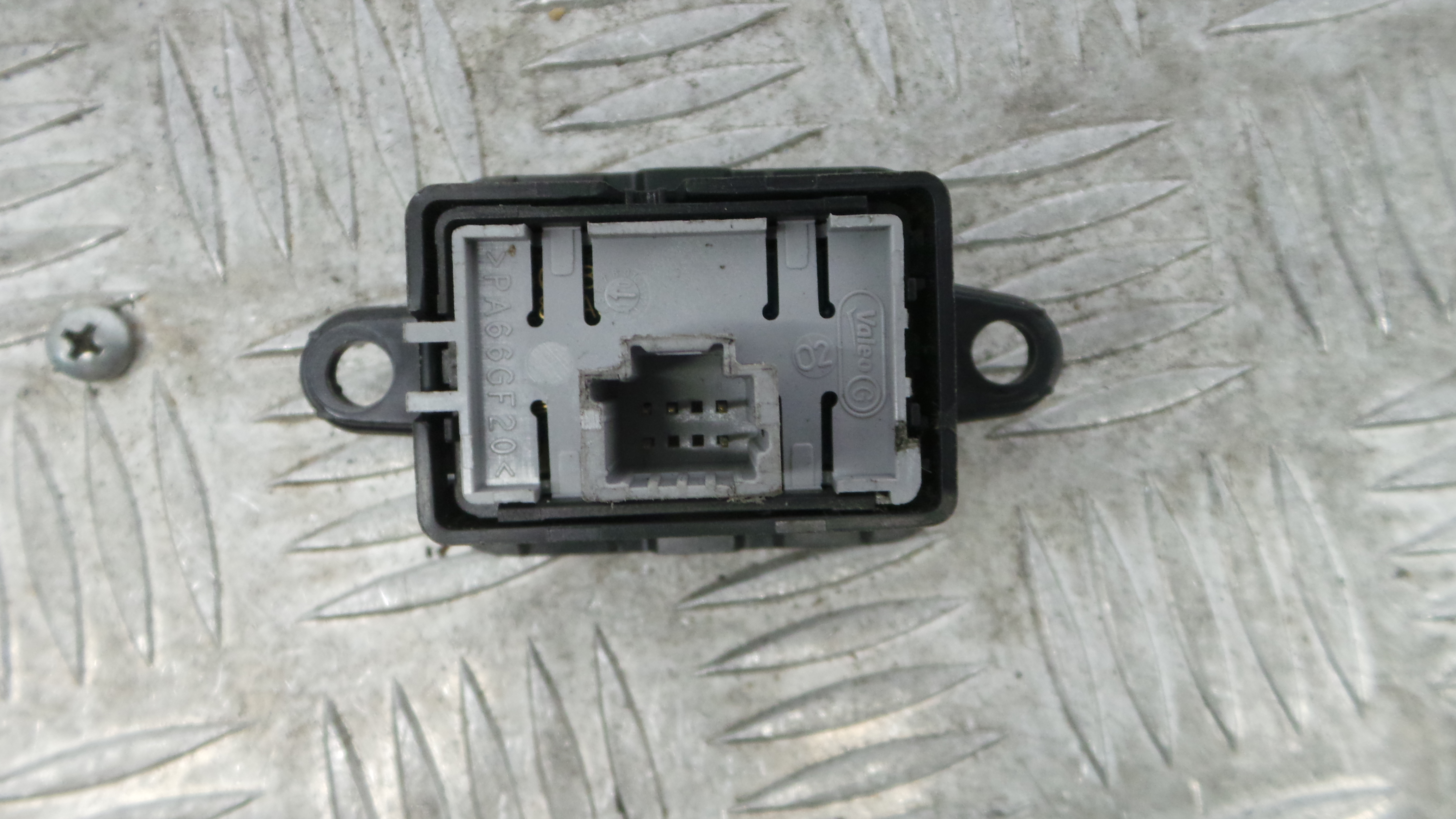 Comando do Cruise Control  - RENAULT MEGANE III Hatchback (BZ0/1_, B3_)-37043324