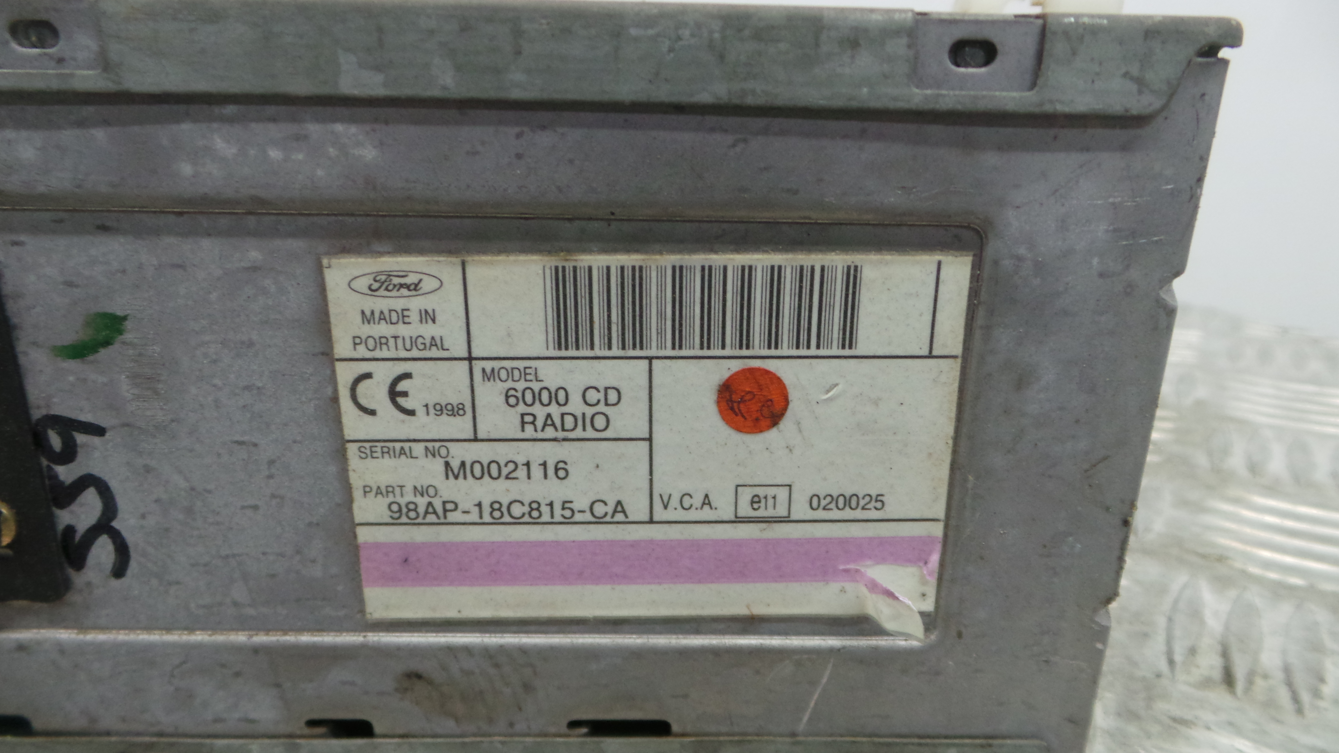Auto-rádios 98AP-18C815-CA - FORD PUMA (EC_)-37045393