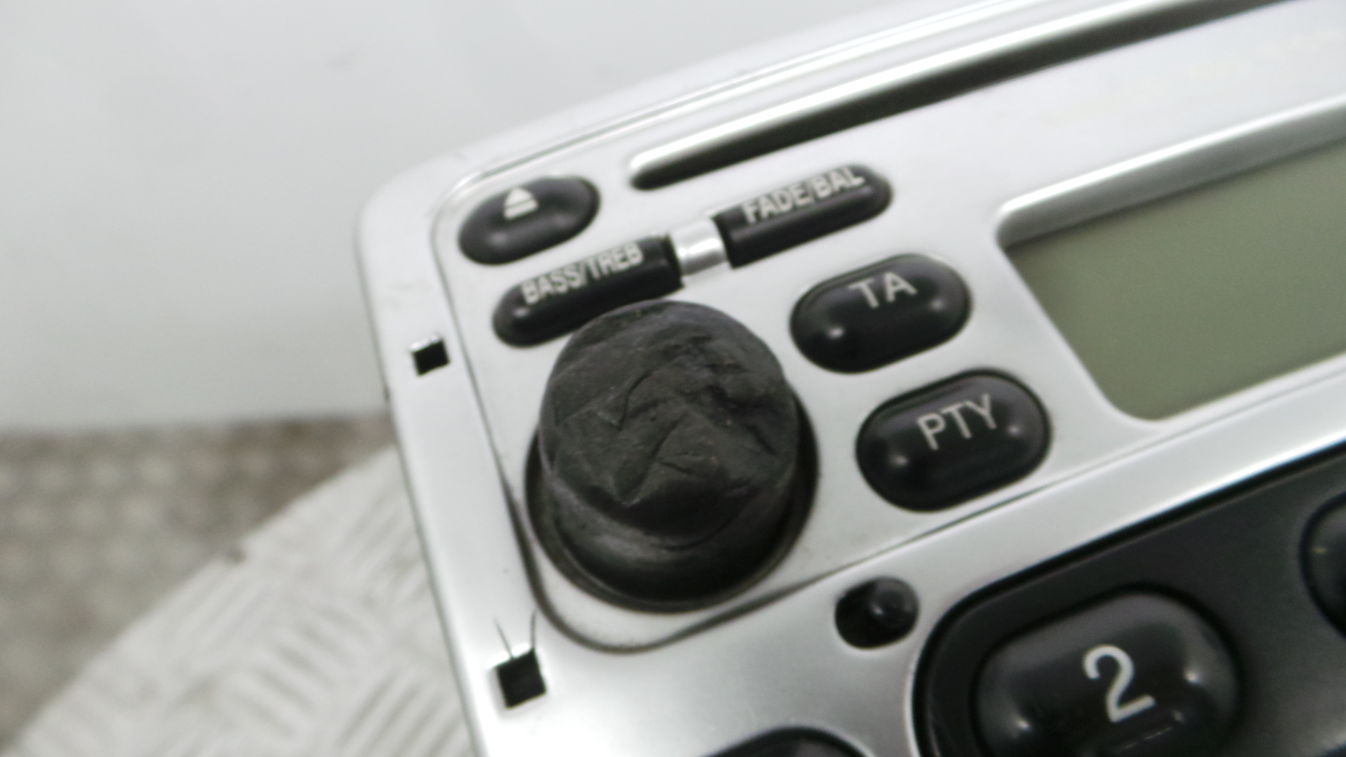 Auto-rádios 98AP-18C815-CA - FORD PUMA (EC_)-37045393