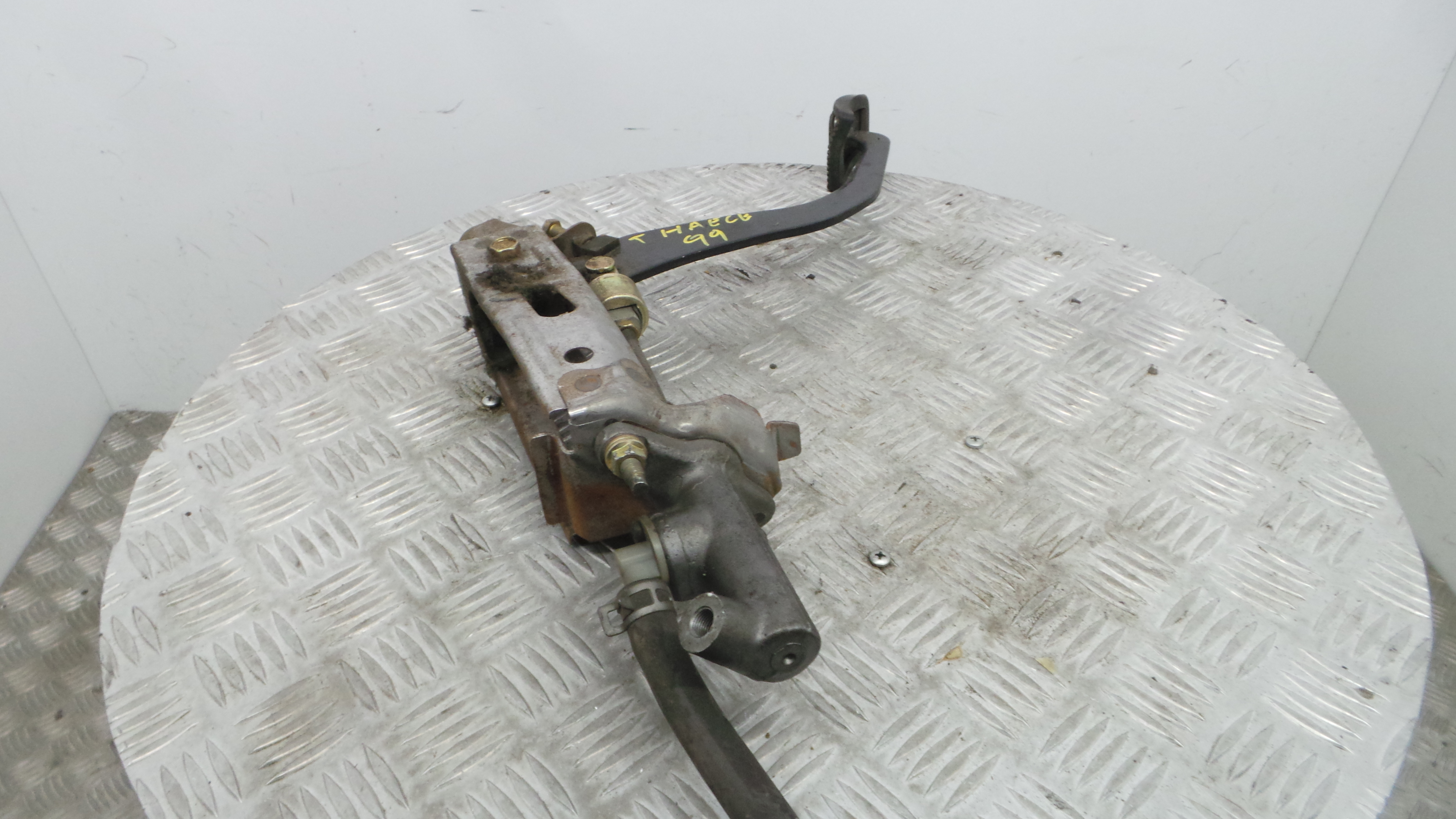 Pedal do Travão - TOYOTA HIACE IV Caixa (__H1_, __H2_)-37045458