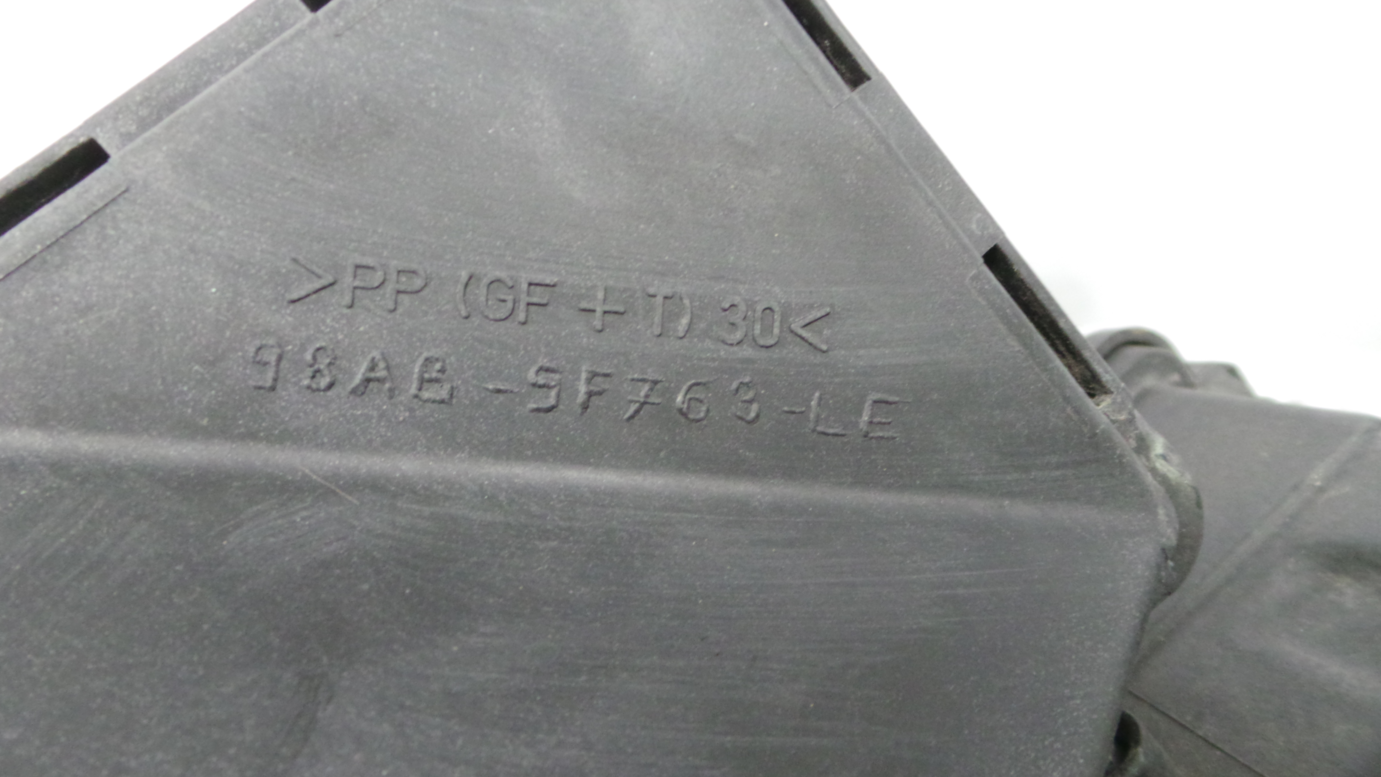 Caixa Filtro de Ar 98AB-9600-JD - FORD FOCUS I (DAW, DBW)-37045494