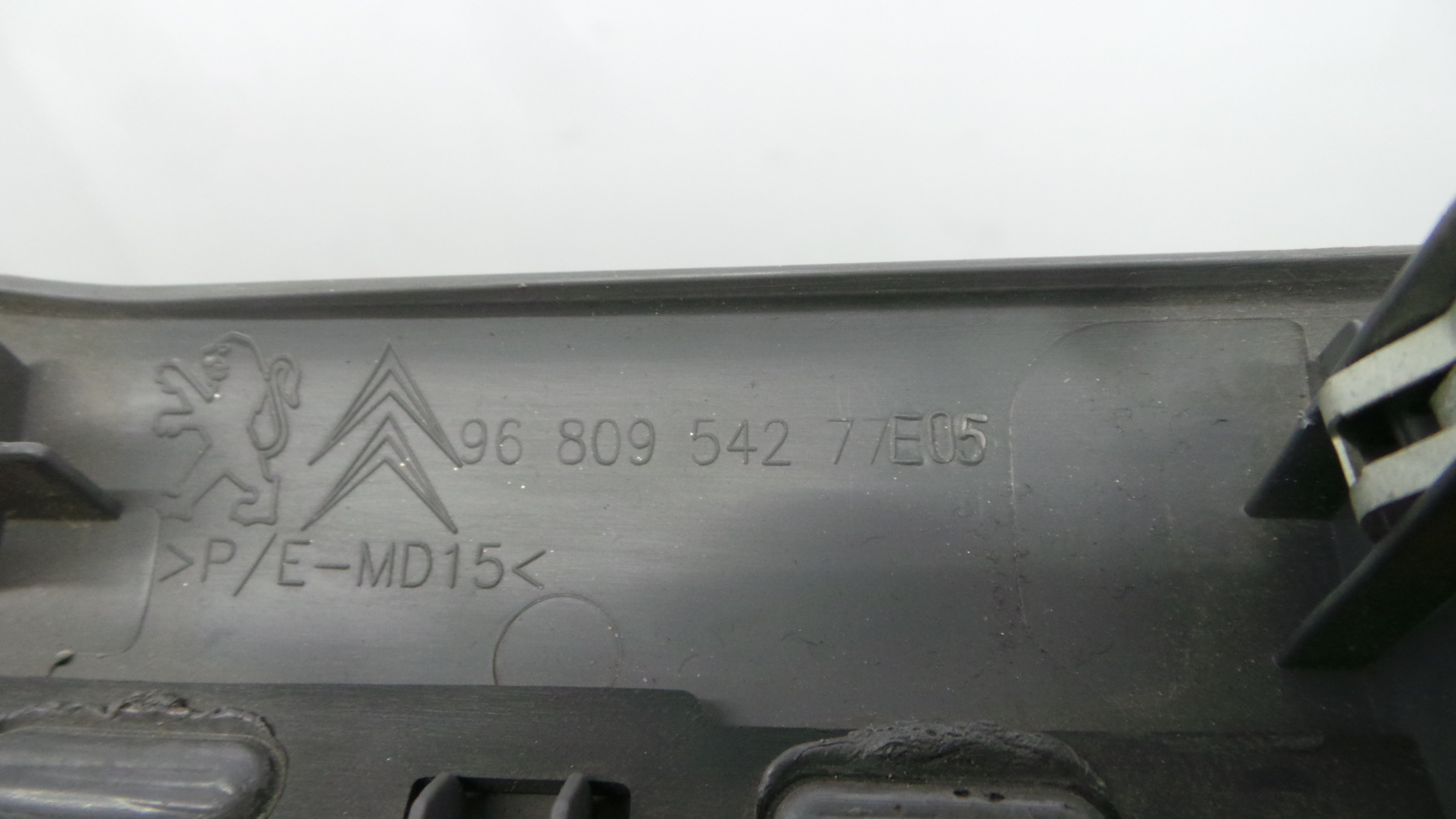 Friso Tablier 9680954277 - PEUGEOT PARTNER Caixa/monovolume-37045650