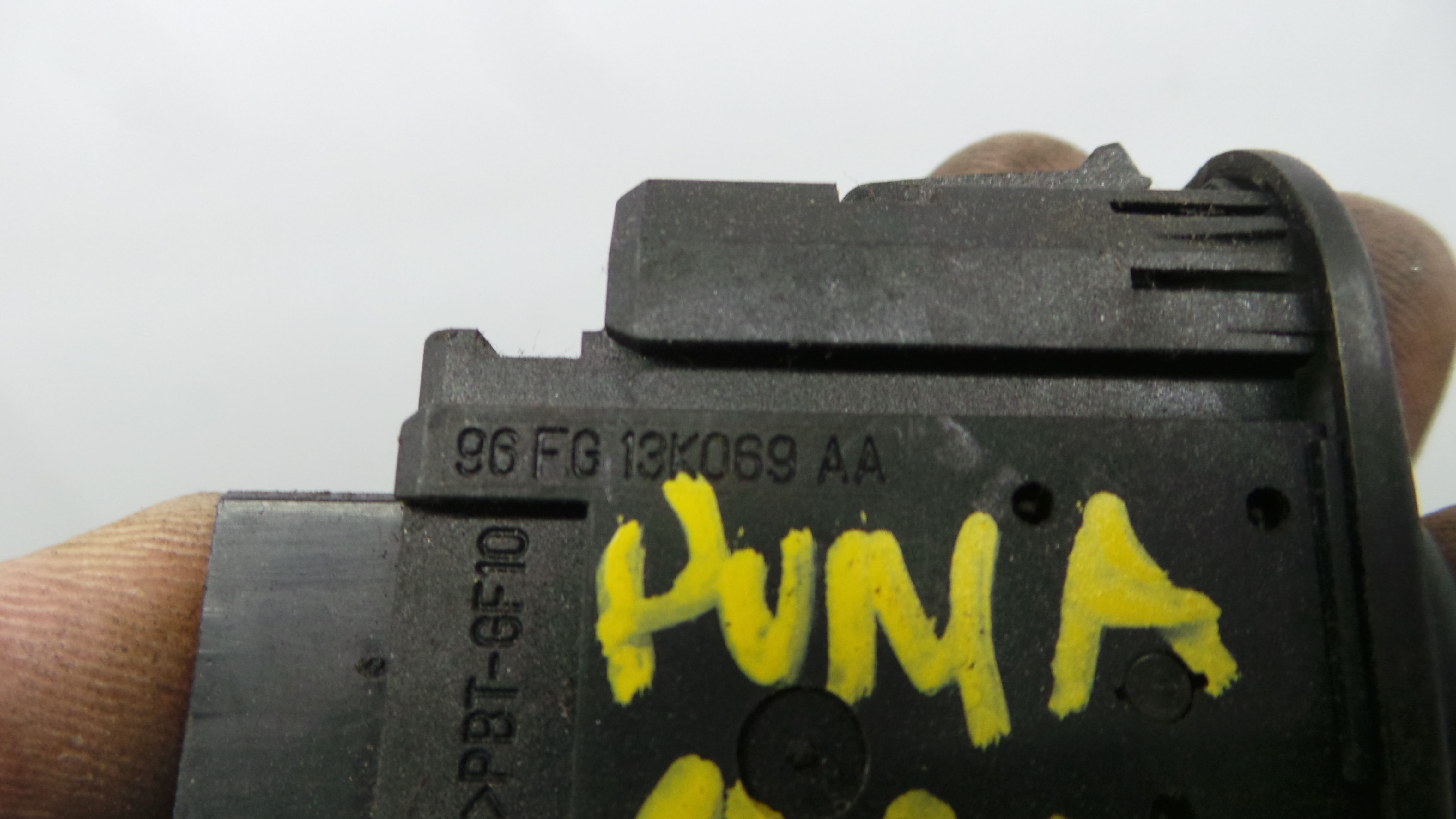 Comando de Regulação dos Faróis  96FG-13K069-AA - FORD PUMA (EC_)-37045659