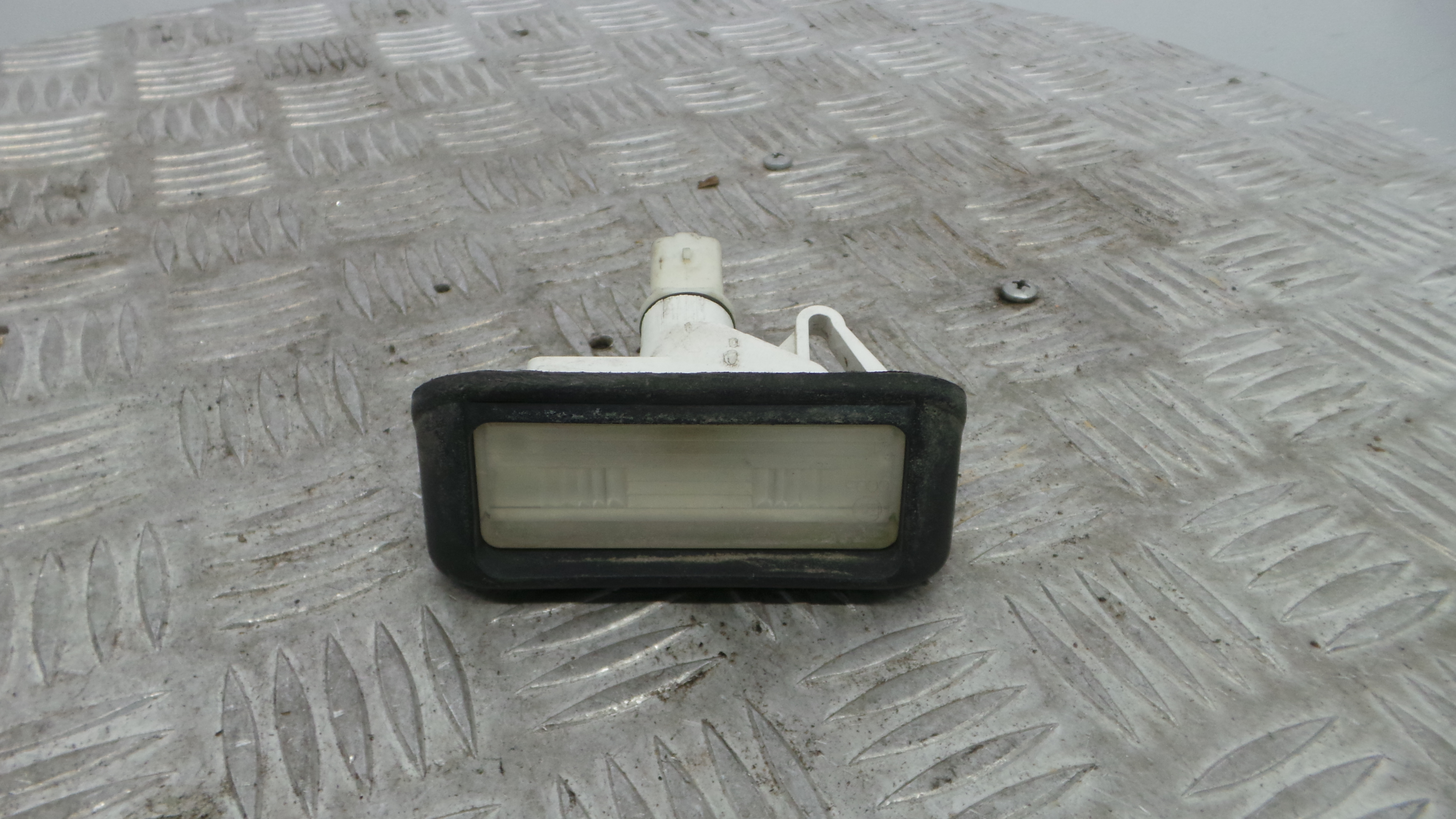 Luz de Matricula 9683421680 - PEUGEOT PARTNER Caixa/monovolume-37045825