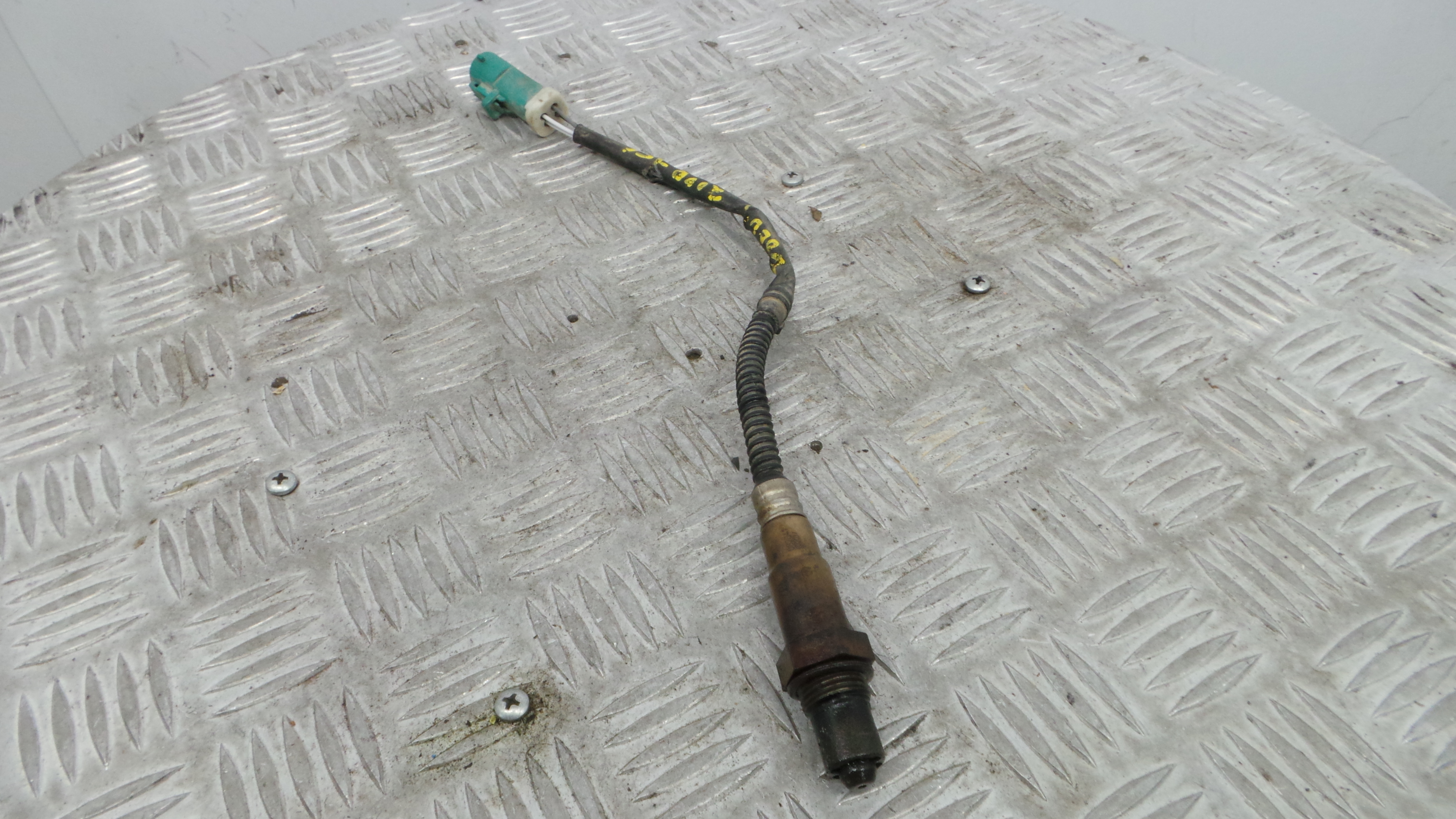 Sonda Lambda  - FORD FOCUS I (DAW, DBW)-37046020