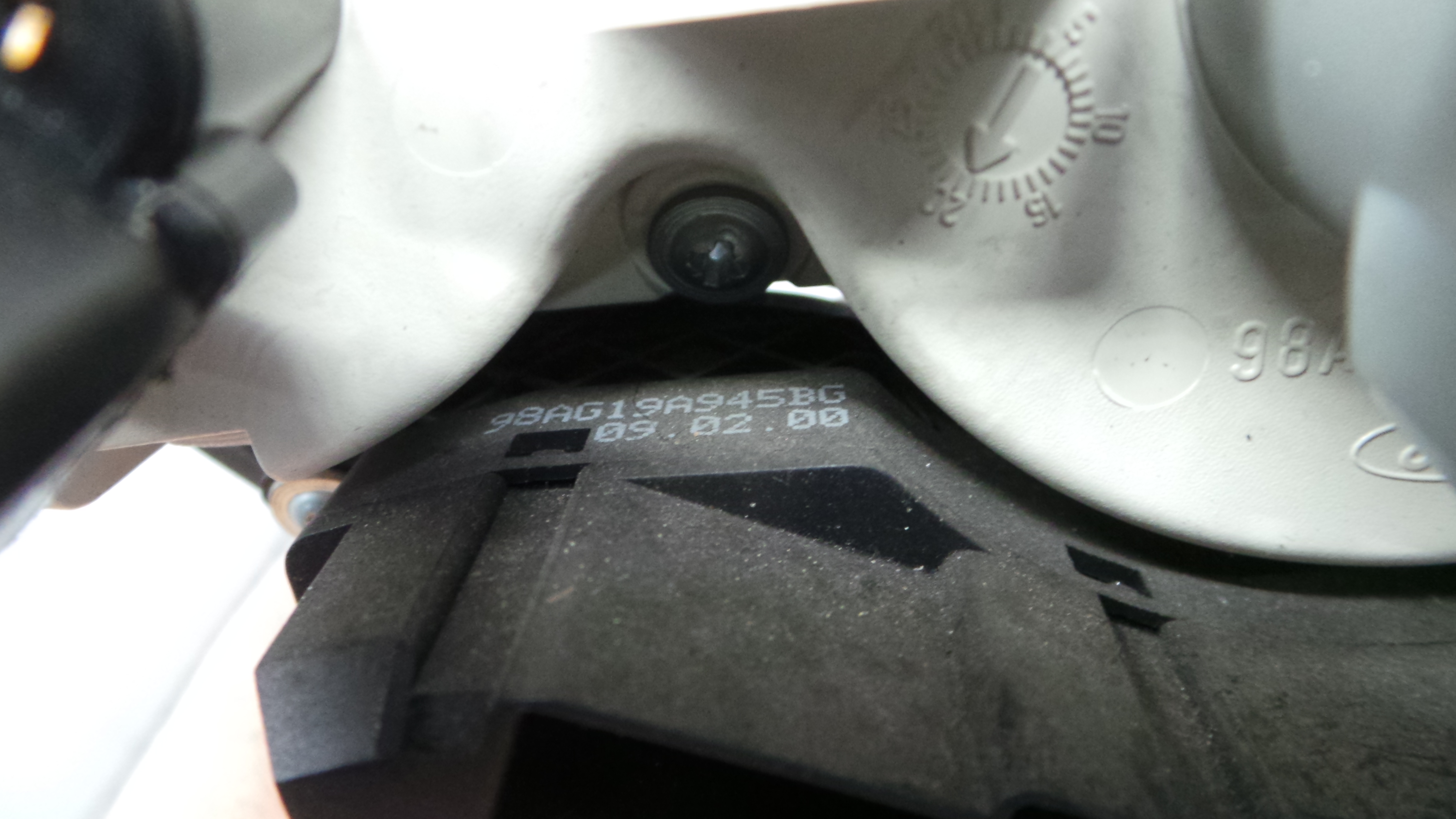 Comando da Sofagem / Climatronic 98AB-A046A04-AE - FORD FOCUS I (DAW, DBW)-37046028
