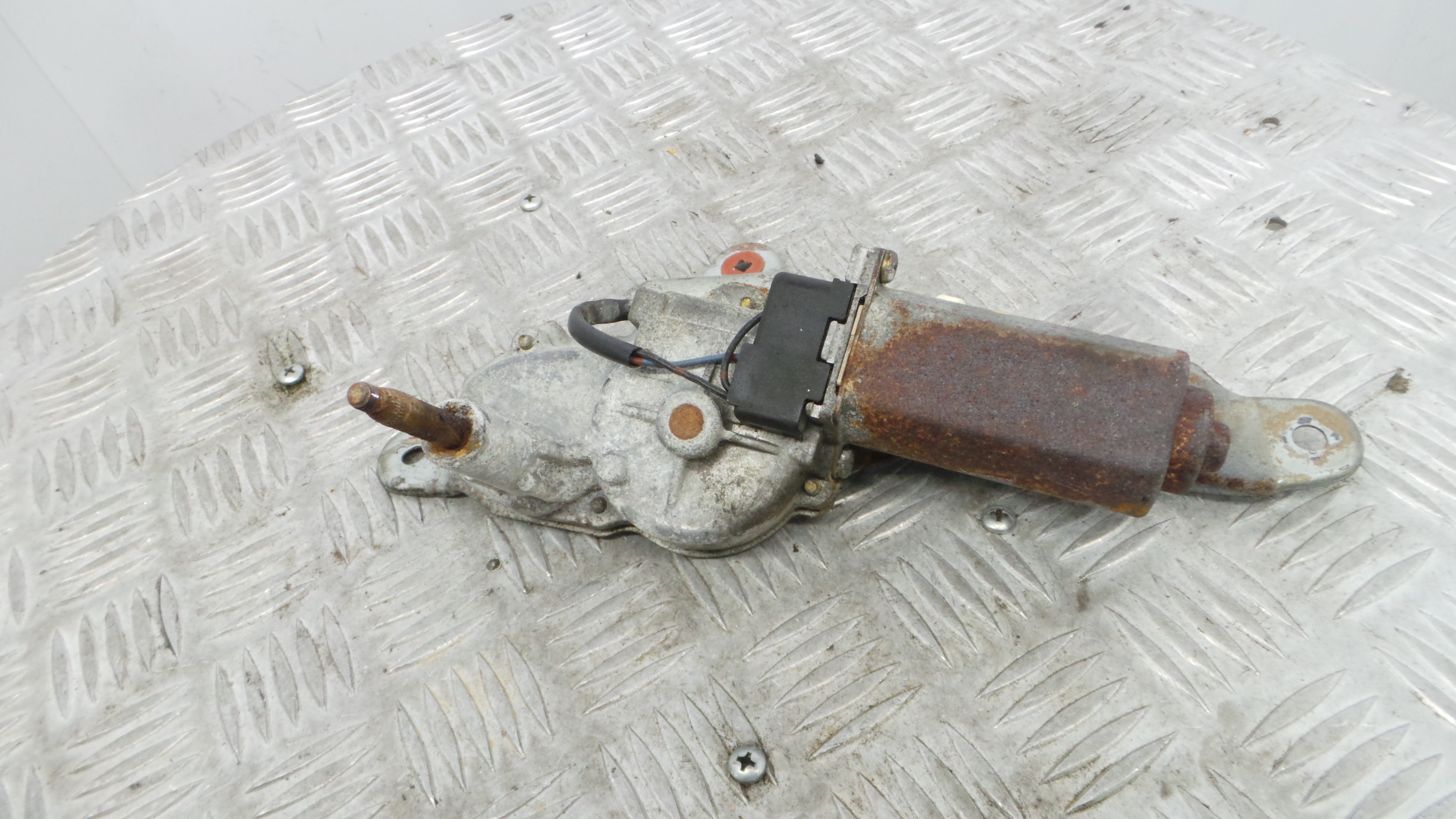 Motor Limpa Vidros Trás 85130-52010 - TOYOTA ECHO (_P1_), YARIS (_P1_), YARIS/VITZ (_P1_)-37046118