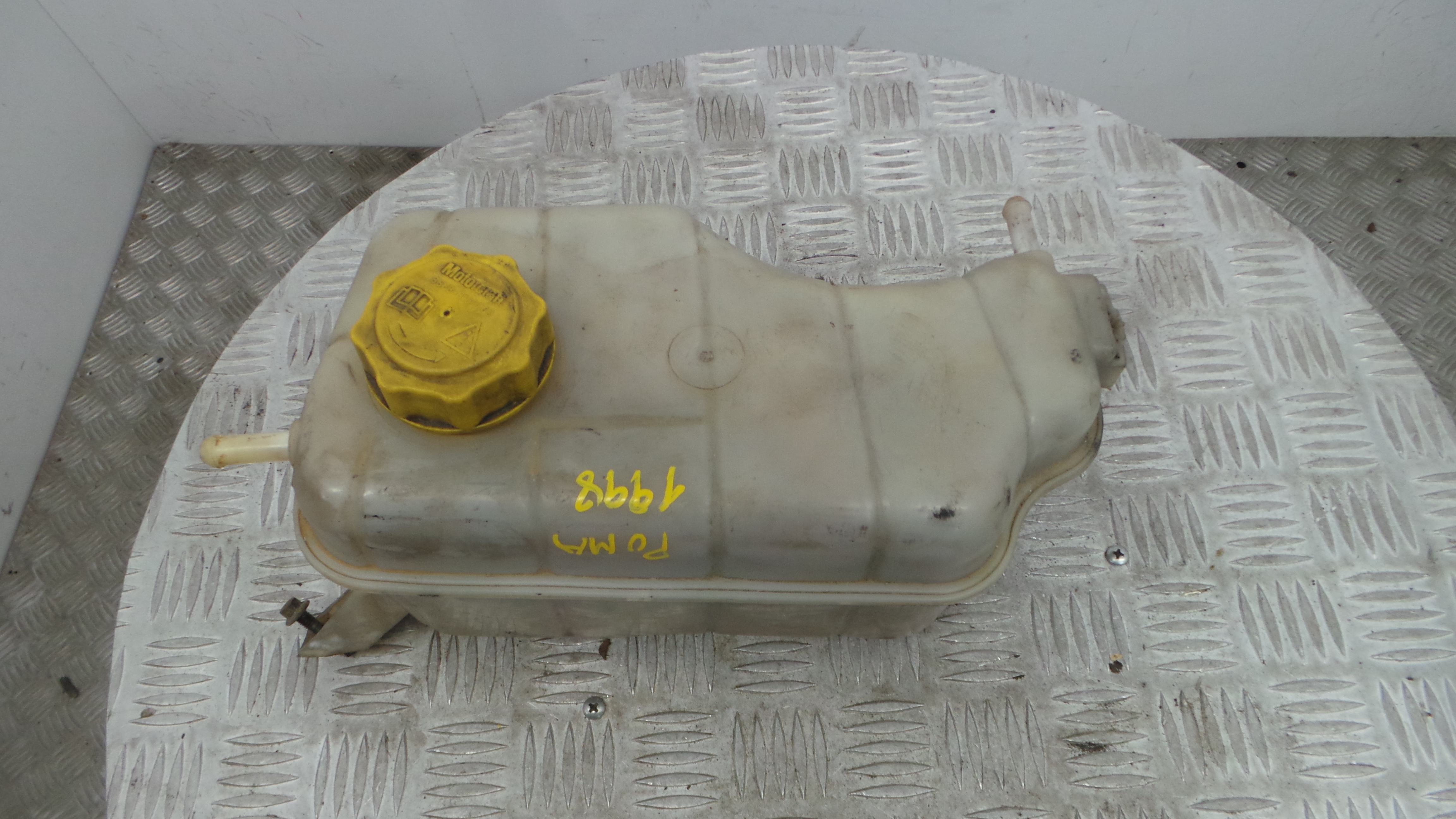 Depósito Água Radiador / Vazo de Expansao YS61-8K218-CA - FORD PUMA (EC_)-37047226