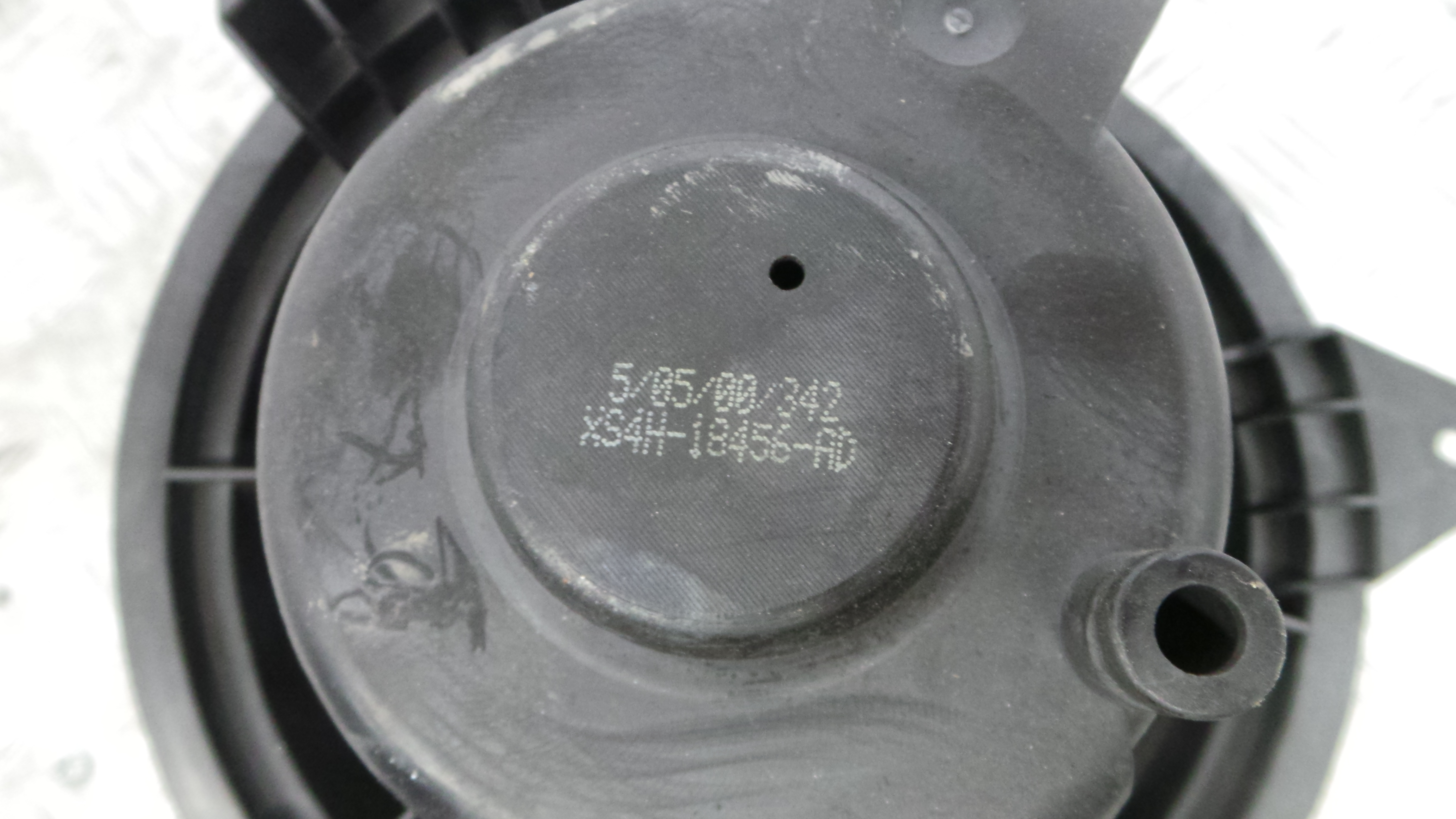 Motor da Chauffage / Motor de Sofagem XS4H-18456-AD - FORD FOCUS I (DAW, DBW)-37047275