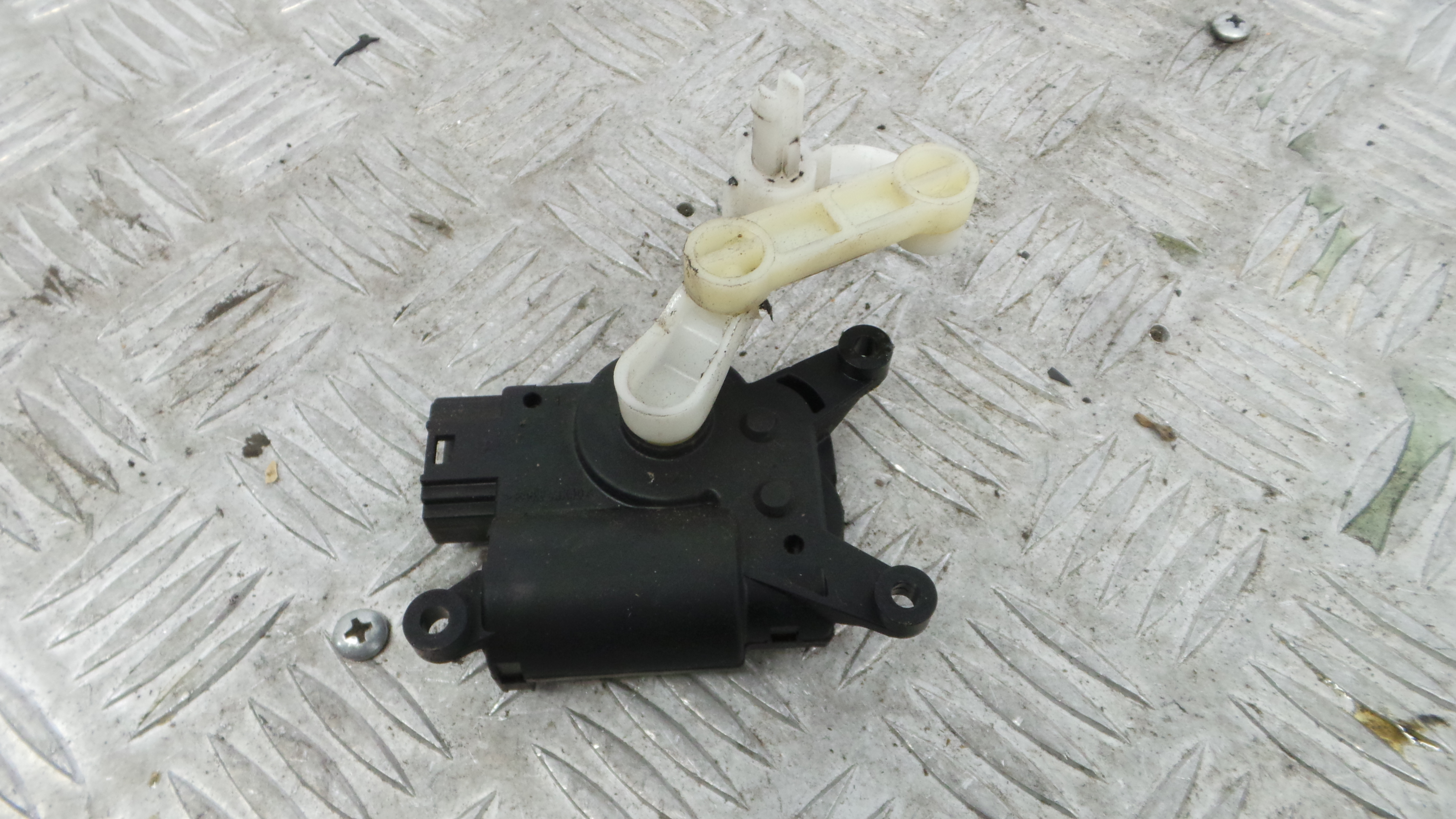 Atuador do Circuito de Ar  A21900200 - PEUGEOT PARTNER Caixa/monovolume-37047317