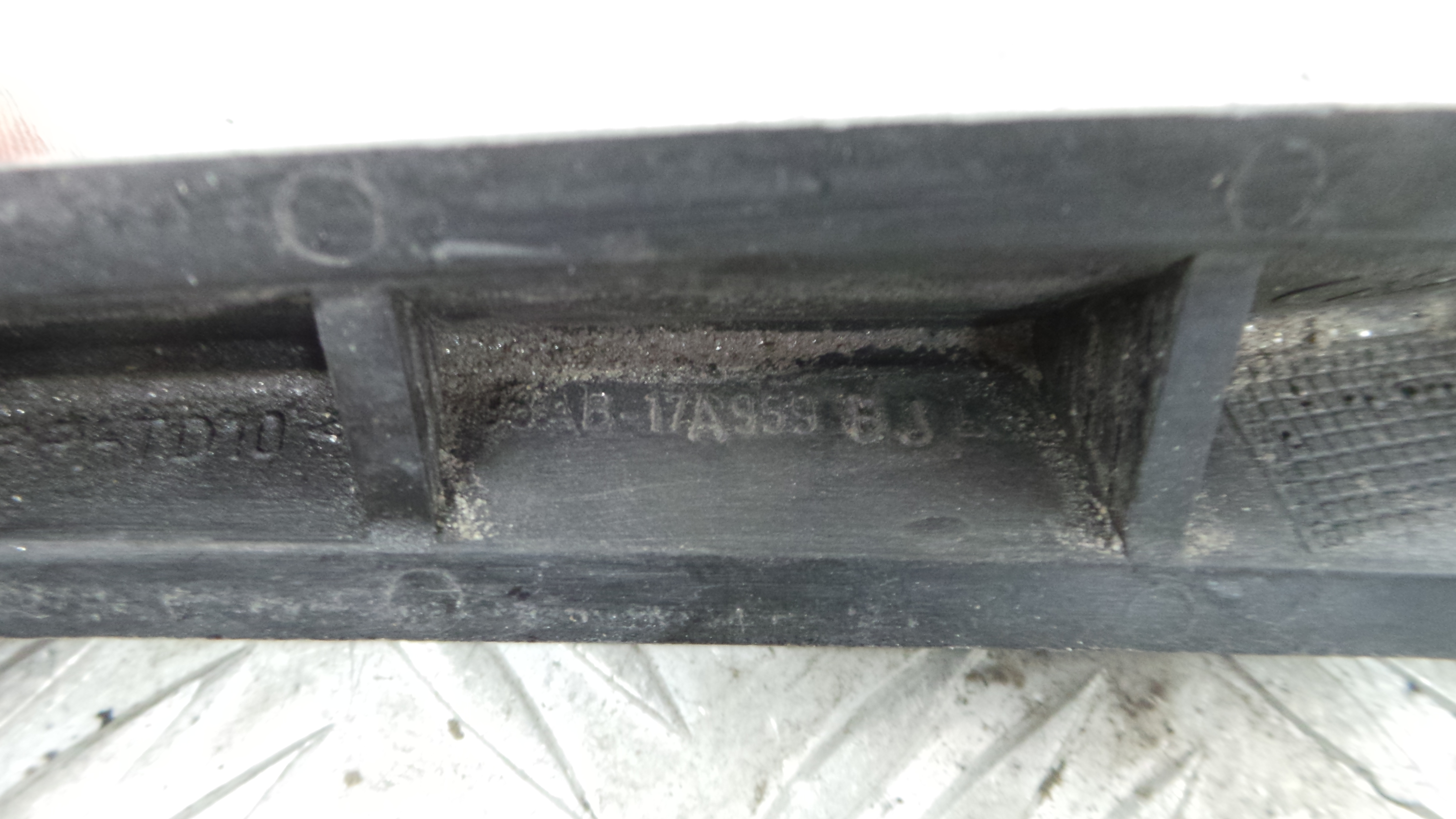 Suporte do Para Choques 98AB-17A958-BJ - FORD FOCUS I (DAW, DBW)-37047366