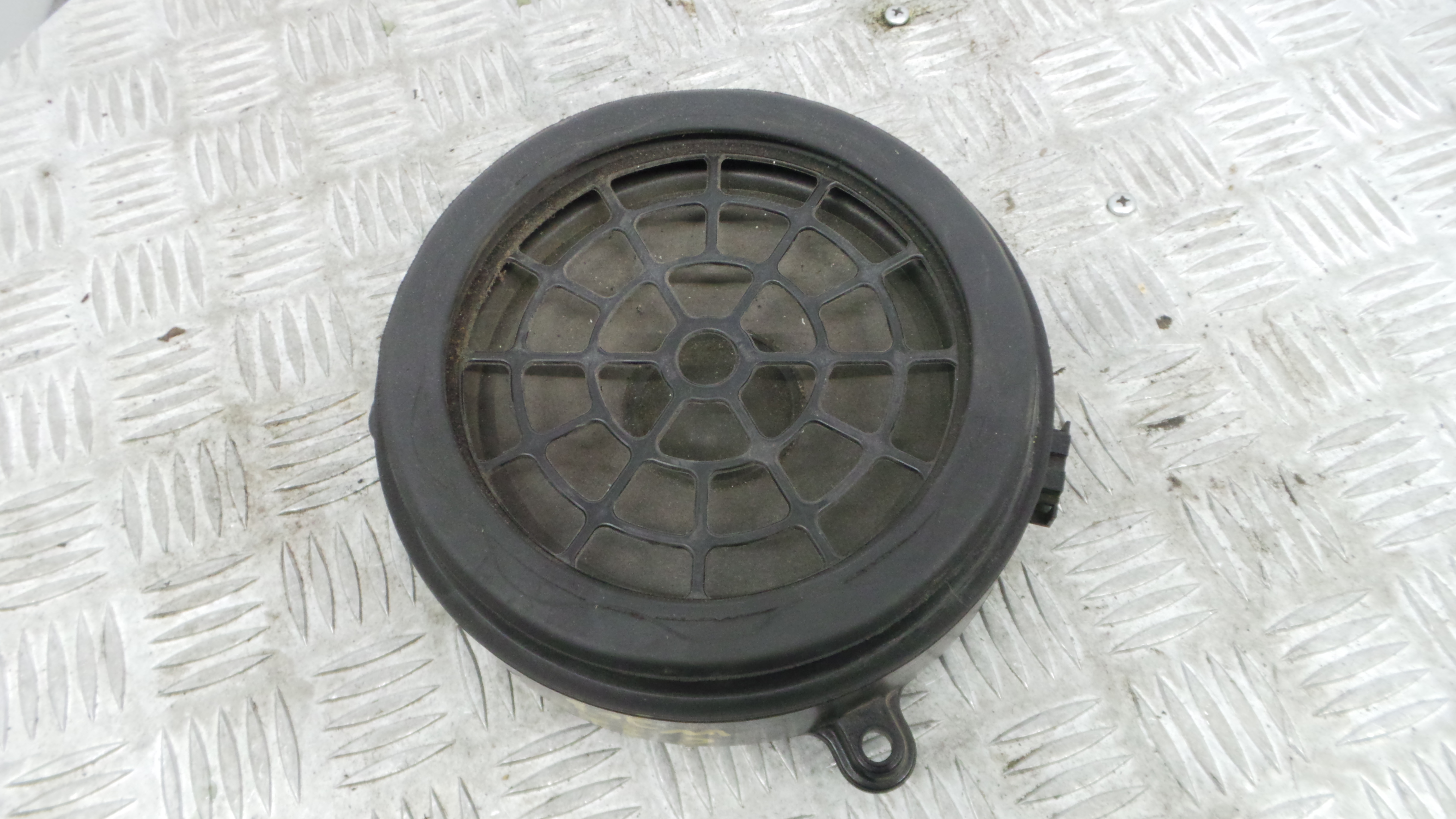 Colunas de Som  A2038201102 - MERCEDES-BENZ C-CLASS (W203)-37047408