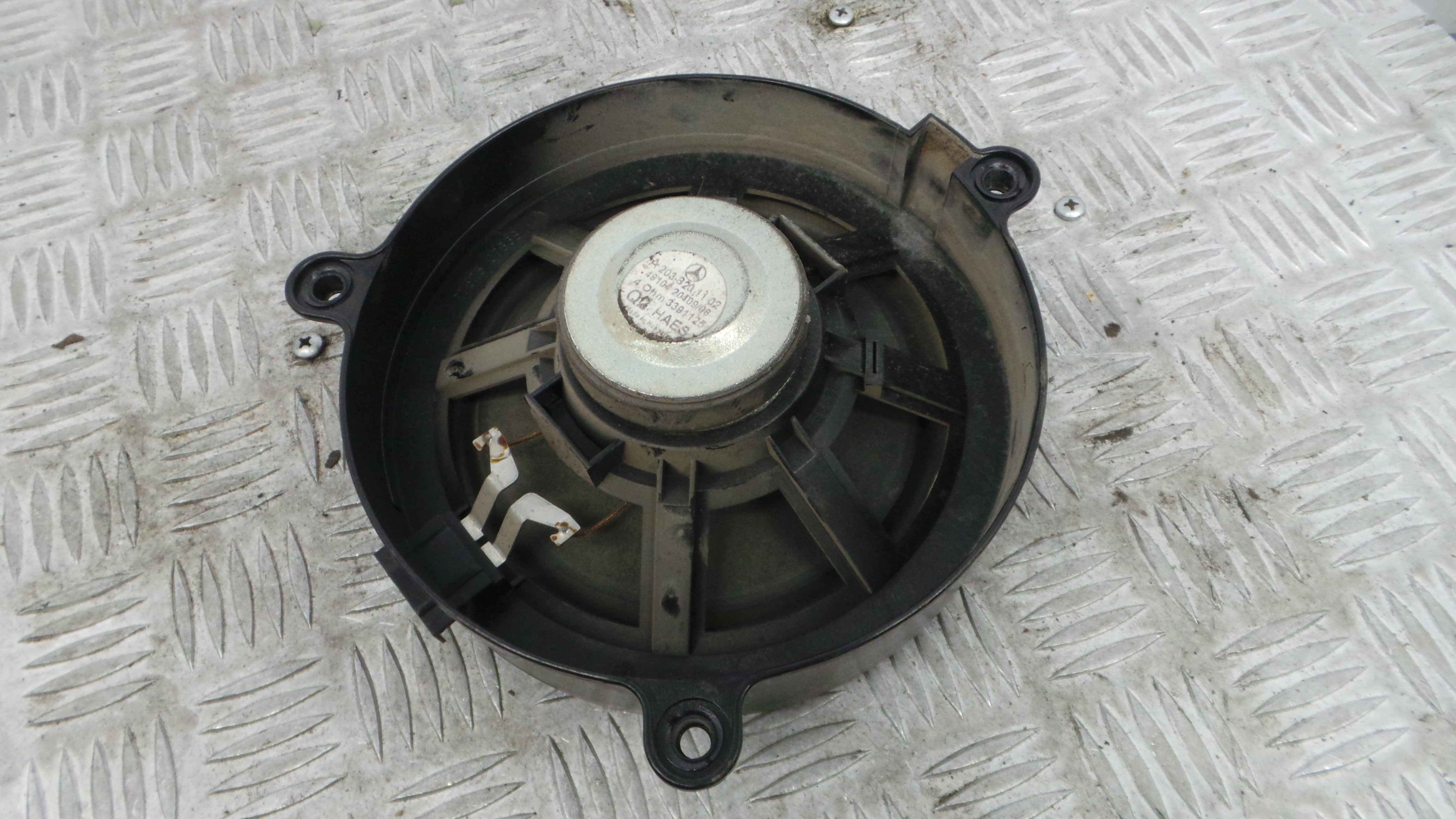 Colunas de Som  A2038201102 - MERCEDES-BENZ C-CLASS (W203)-37047411