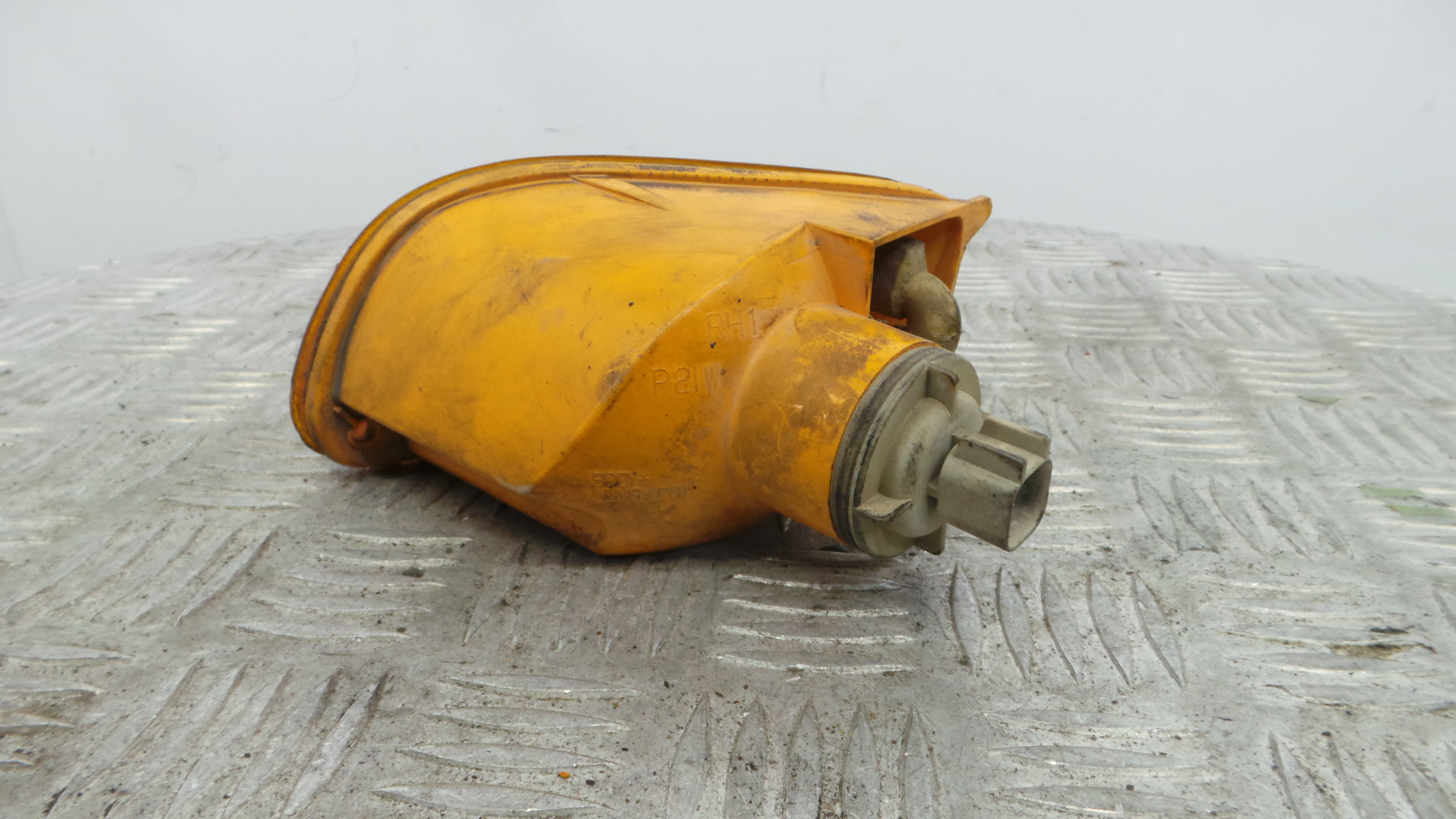 Farolim de Pisca Frente Dto XS4X-13368-A - FORD FOCUS I (DAW, DBW)-37048820