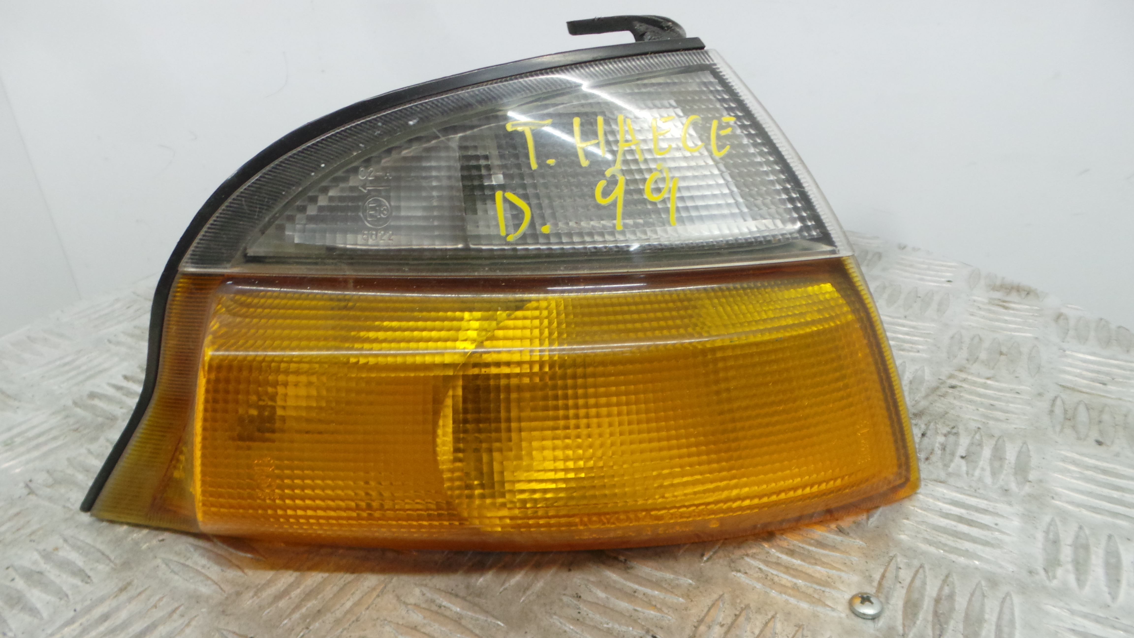 Farolim de Pisca Frente Dto 26-58 - TOYOTA HIACE IV Caixa (__H1_, __H2_)-37048861