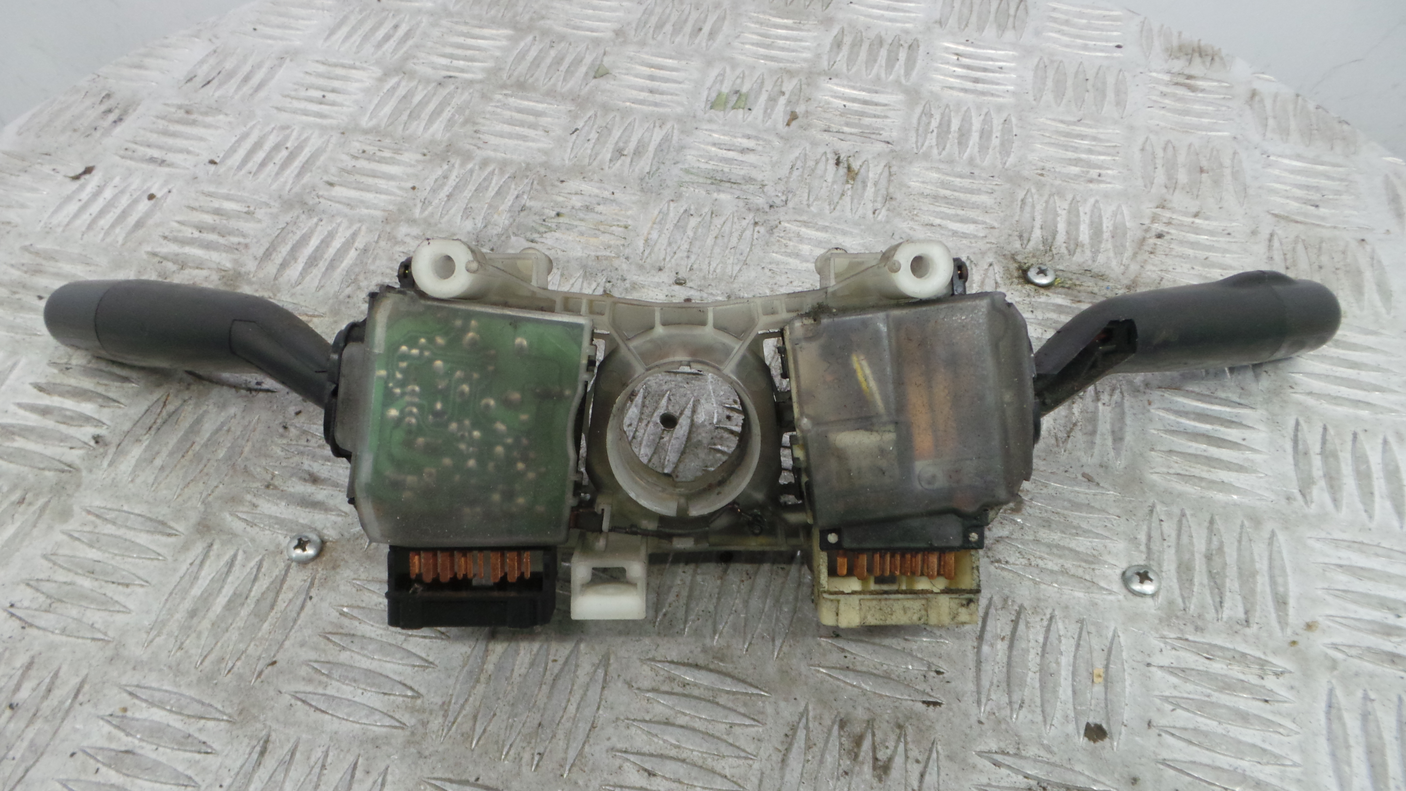 Manete / Comando dos Piscas 84310-26740 - TOYOTA HIACE IV Caixa (__H1_, __H2_)-37049111