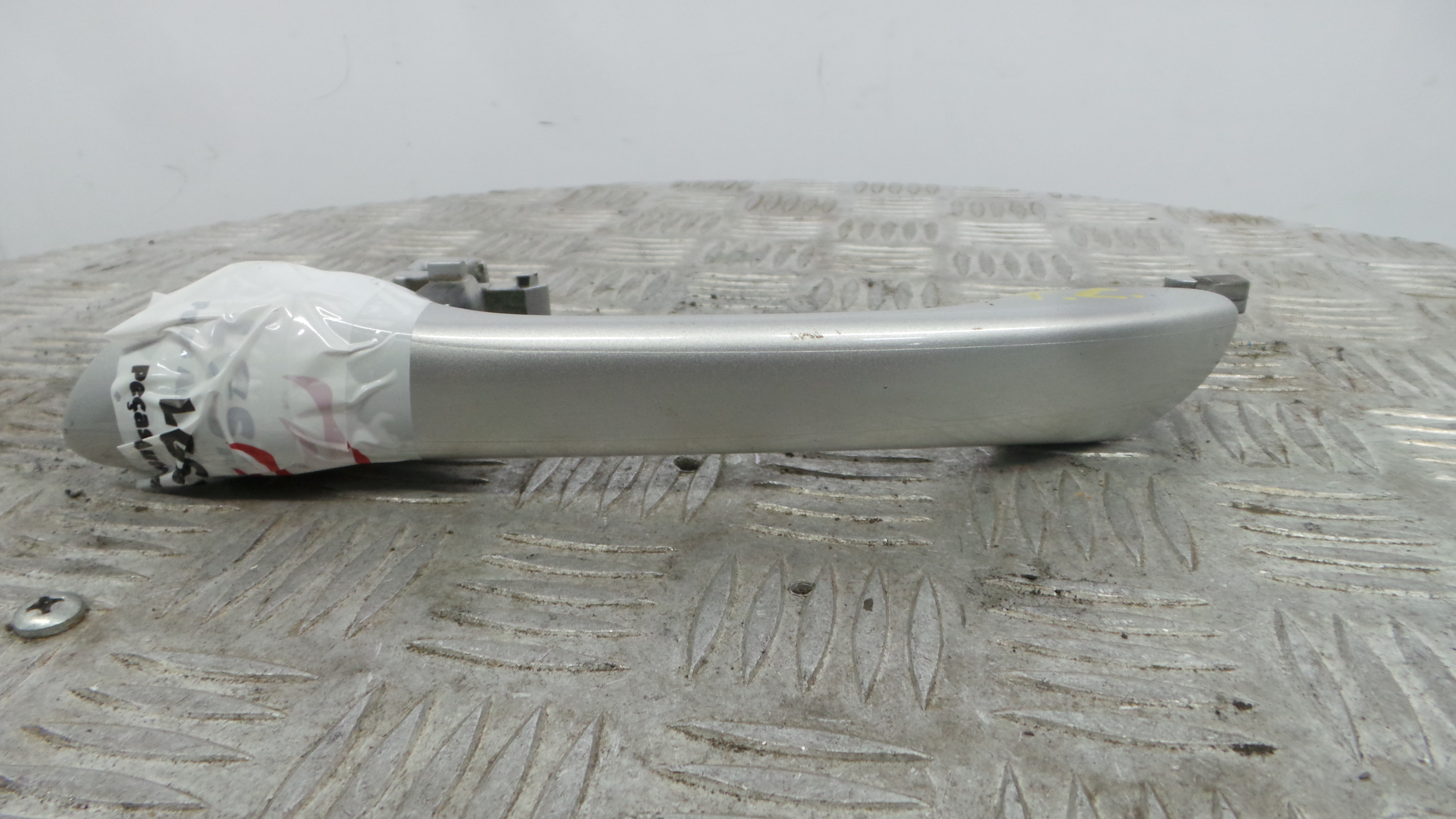 Puxador Exterior Trás esquerdo A2117602170 - MERCEDES-BENZ C-CLASS (W203)-37049674