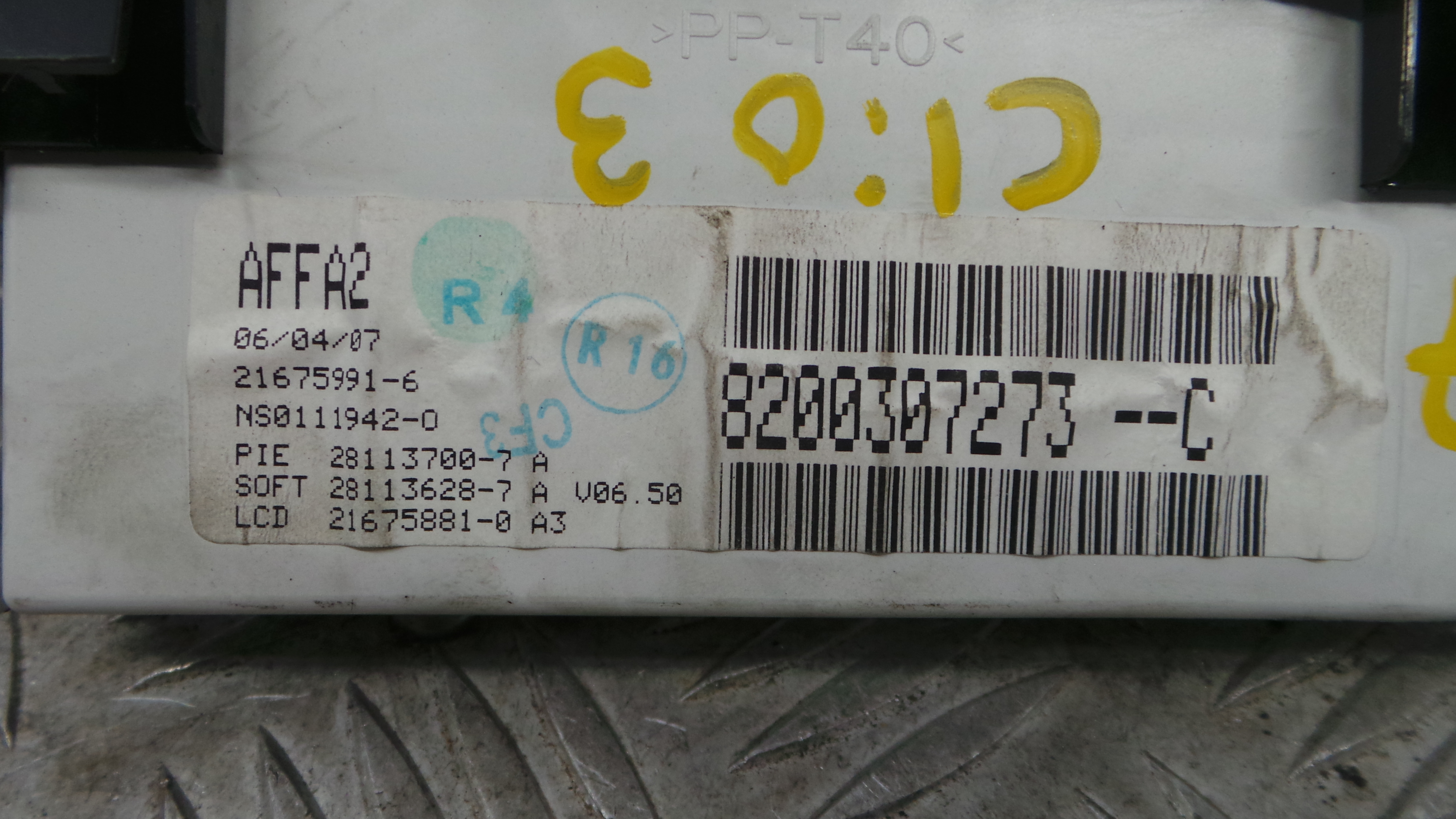 Display do Ar Condicionado / Rádio / GPS / DVD 8200307273C - RENAULT CLIO III (BR0/1, CR0/1)-37049680